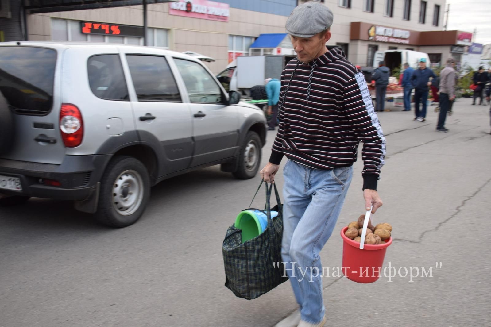 В Нурлате первая осенняя ярмарка посвящена Дню пожилого человека