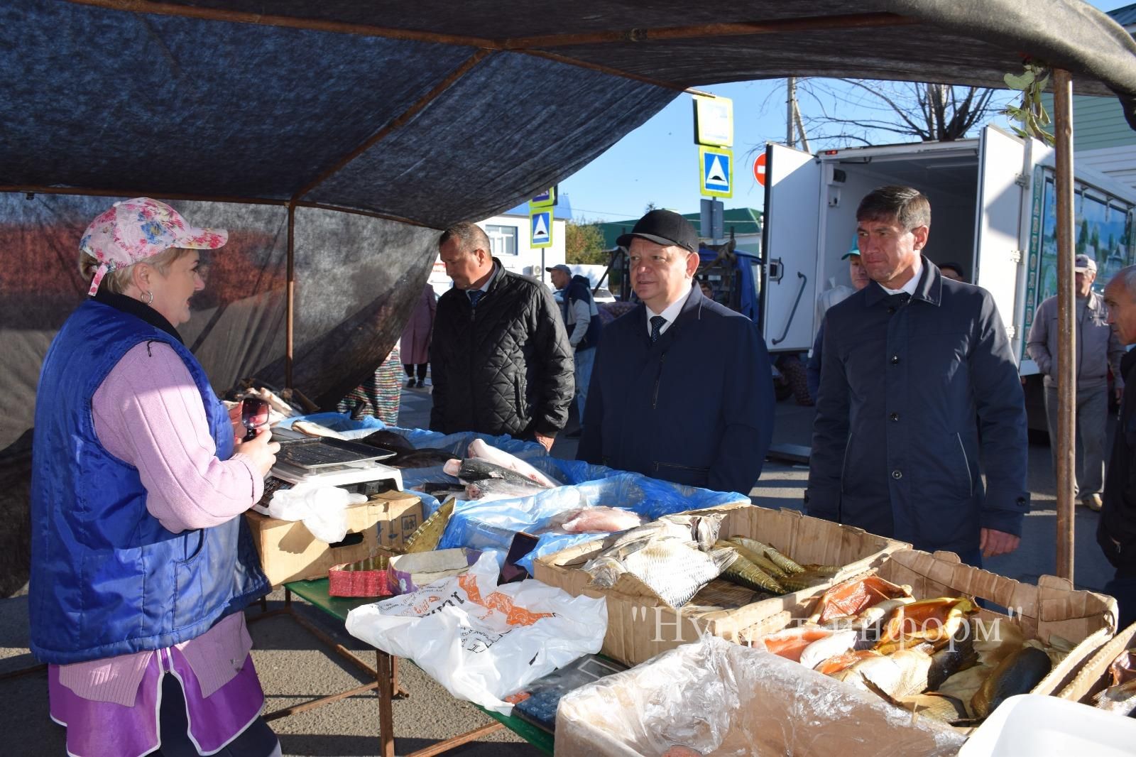 В Нурлате первая осенняя ярмарка посвящена Дню пожилого человека