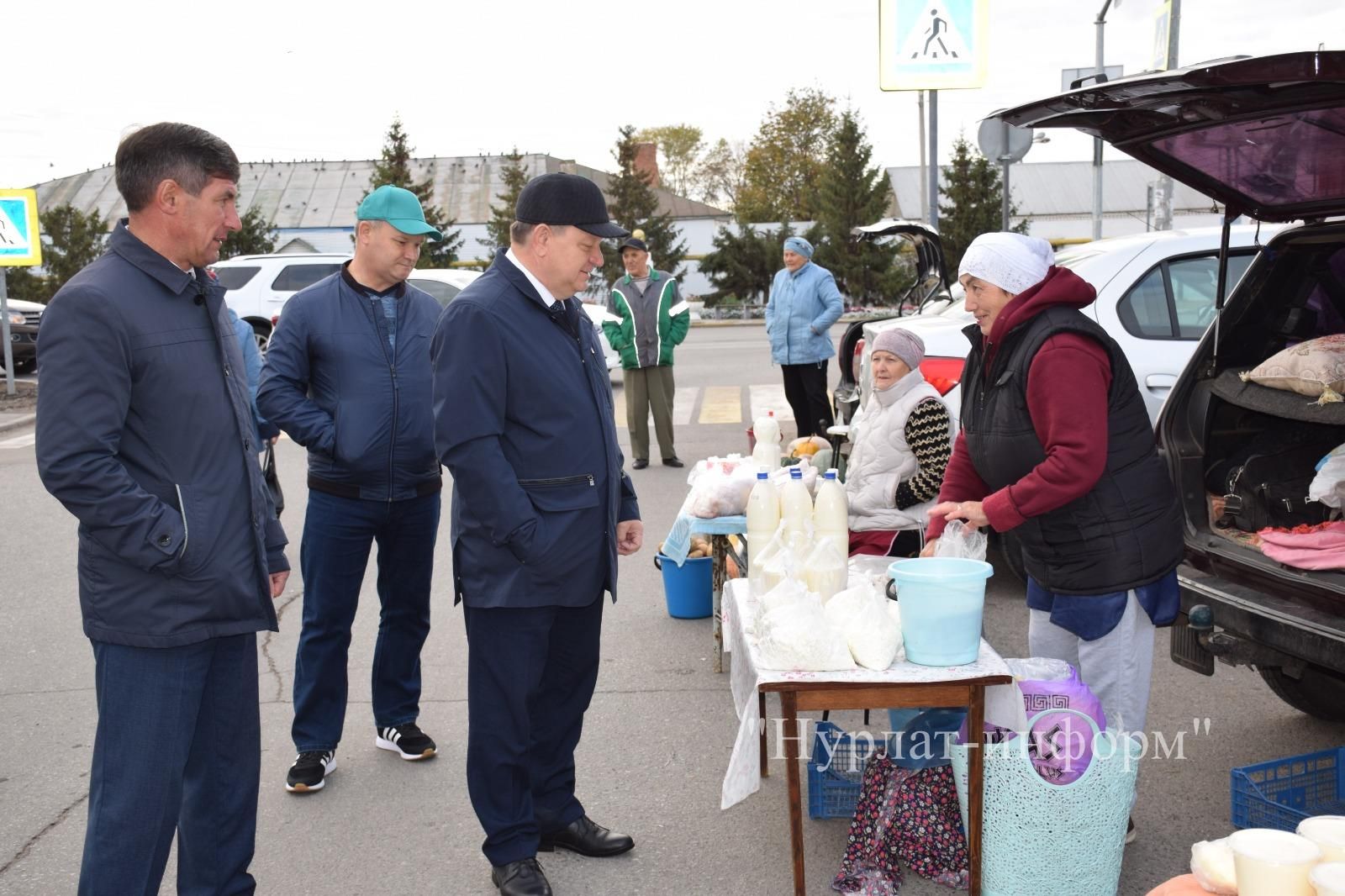 В Нурлате первая осенняя ярмарка посвящена Дню пожилого человека