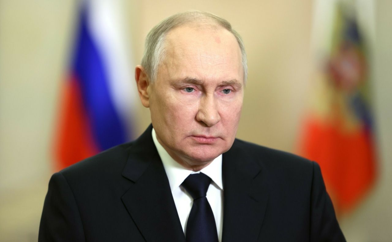 Президент РФ поздравил россиян с Днем воссоединения новых регионов с Россией