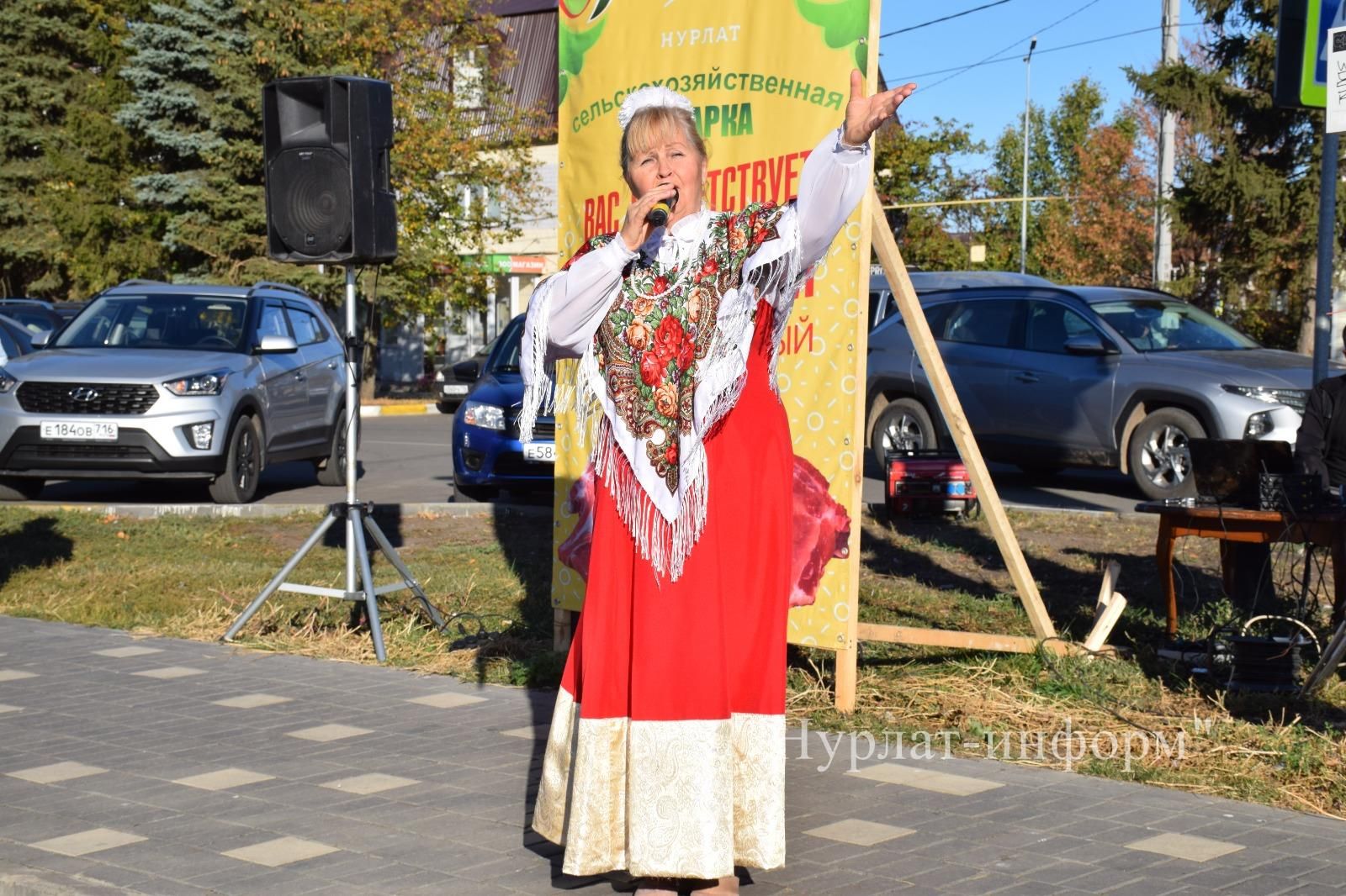 В Нурлате первая осенняя ярмарка посвящена Дню пожилого человека