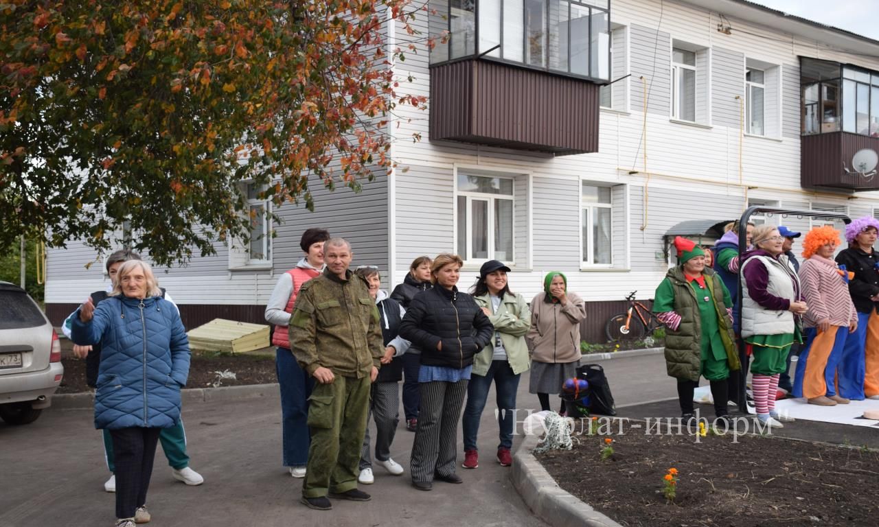 В Нурлате завершена реконструкция еще одной придомовой территории