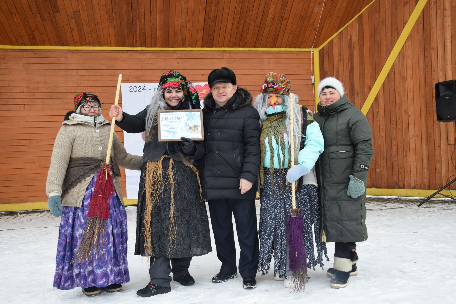 В Нурлате прошел традиционный фестиваль креативных санок «СаниFest»