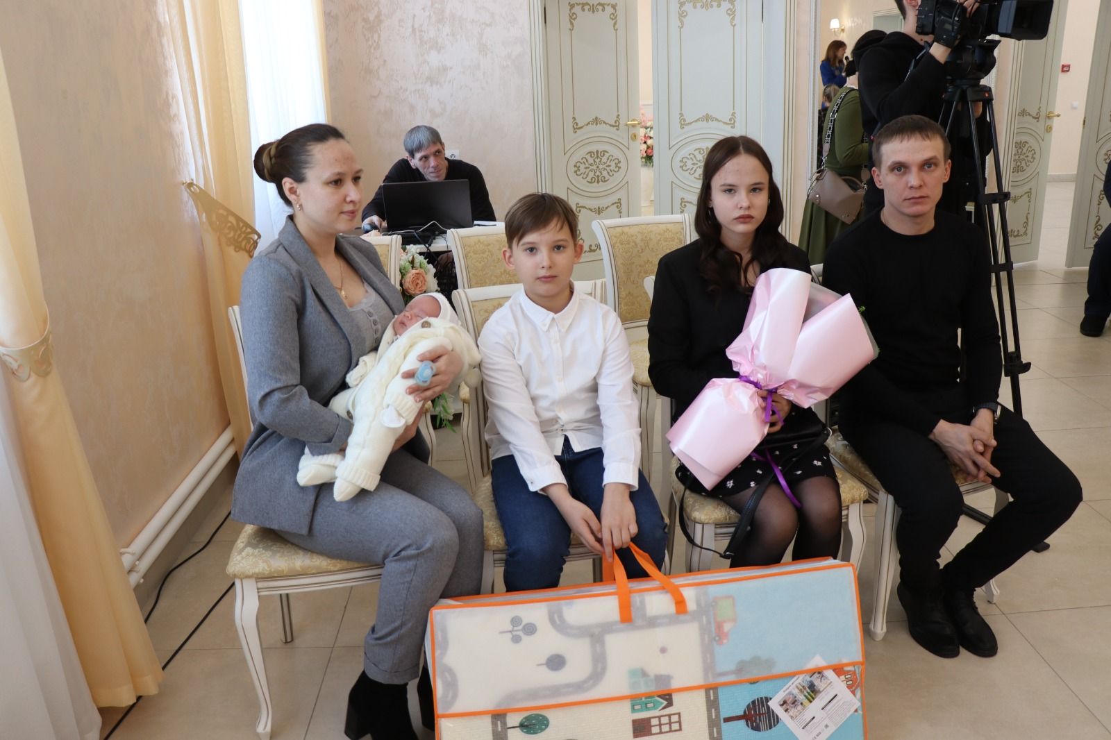 В Нурлате дали старт Году семьи в России