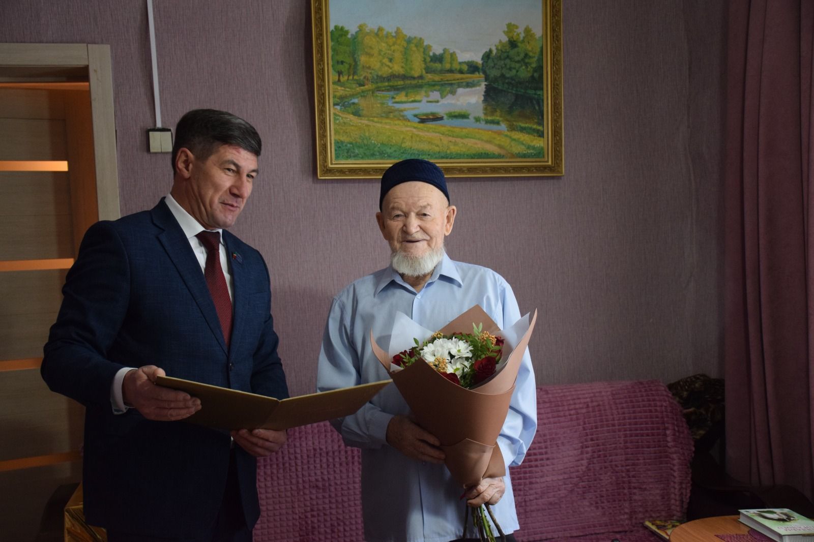 Ветеран Великой Отечественной войны Каим Самигуллович Самигуллин отмечает день рождения