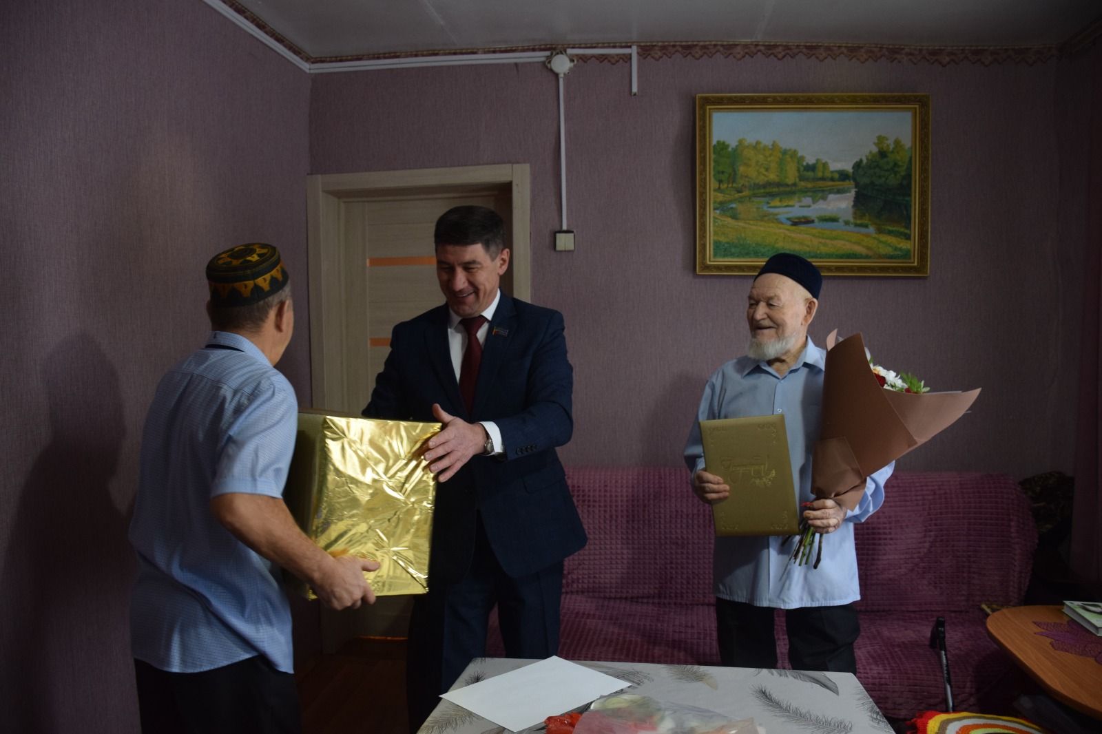 Ветеран Великой Отечественной войны Каим Самигуллович Самигуллин отмечает день рождения
