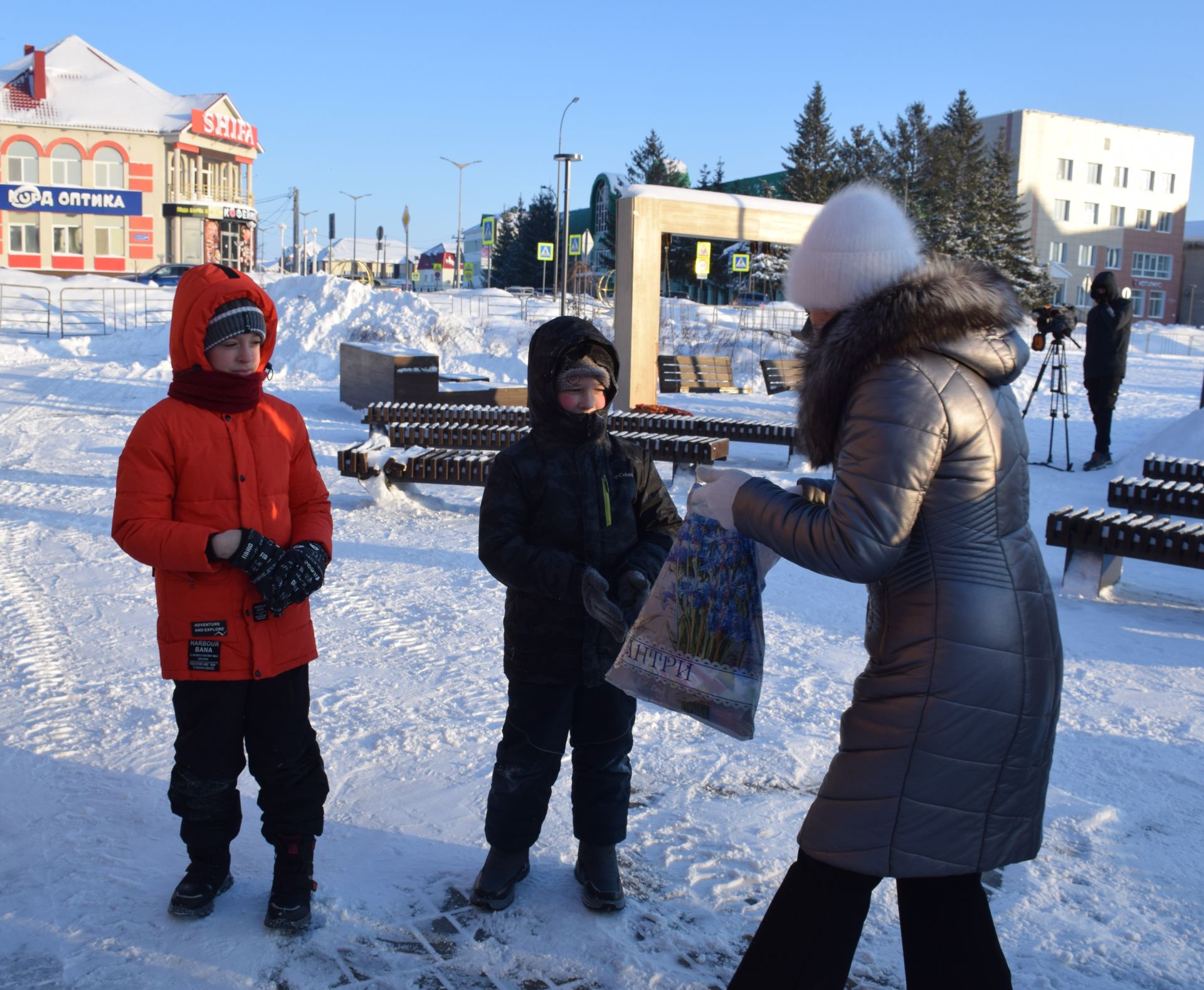 В Нурлате прошли Рождественские гуляния | 07.01.2024 | Нурлат - БезФормата