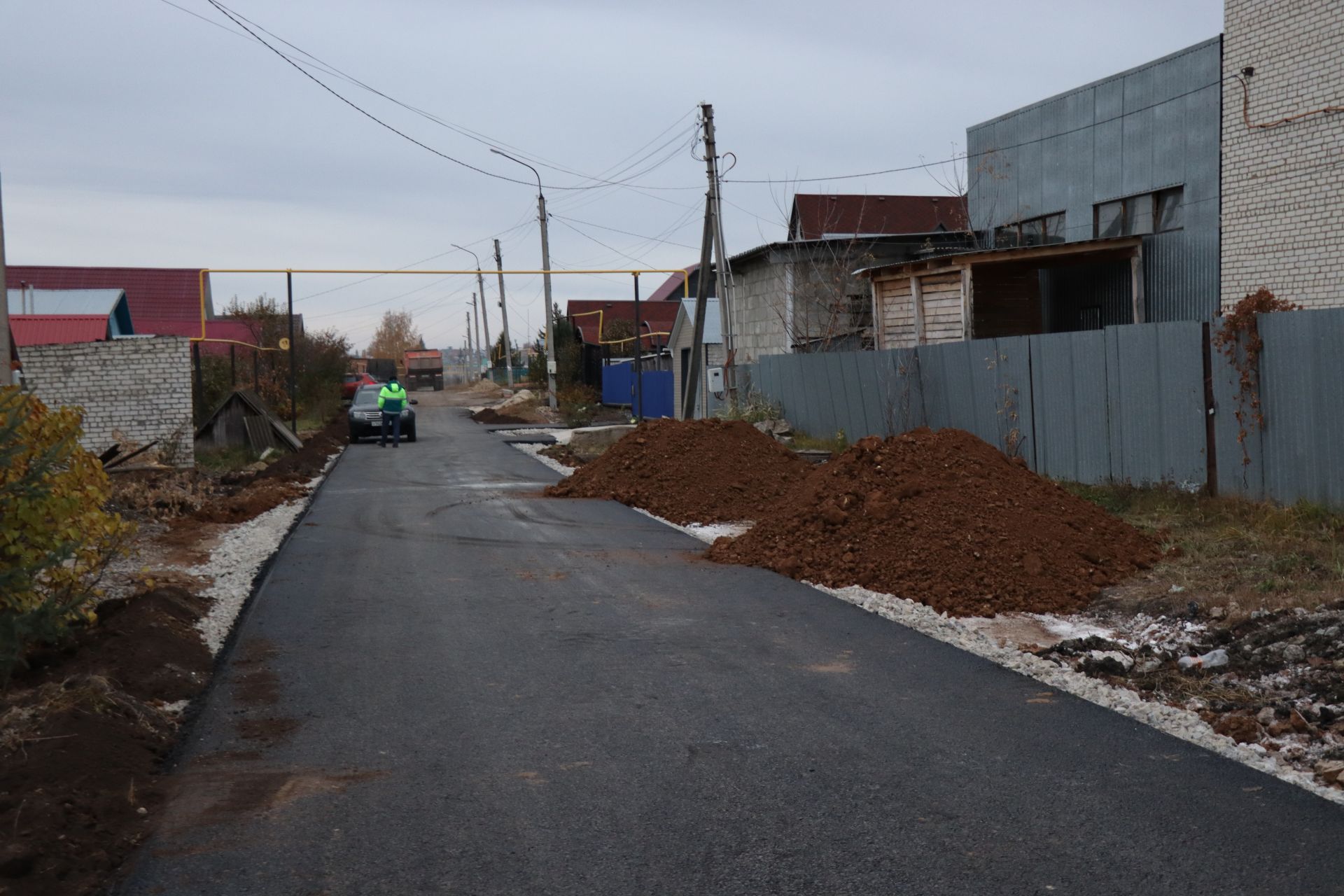 Глава Нурлатского района ознакомился с качеством дорожных работ