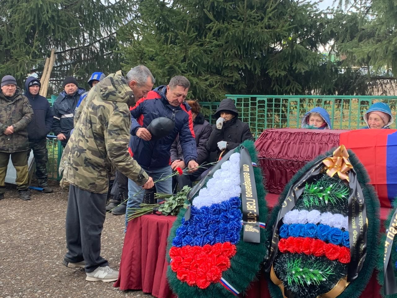 В Нижнем Нурлате простились с погибшим участником СВО