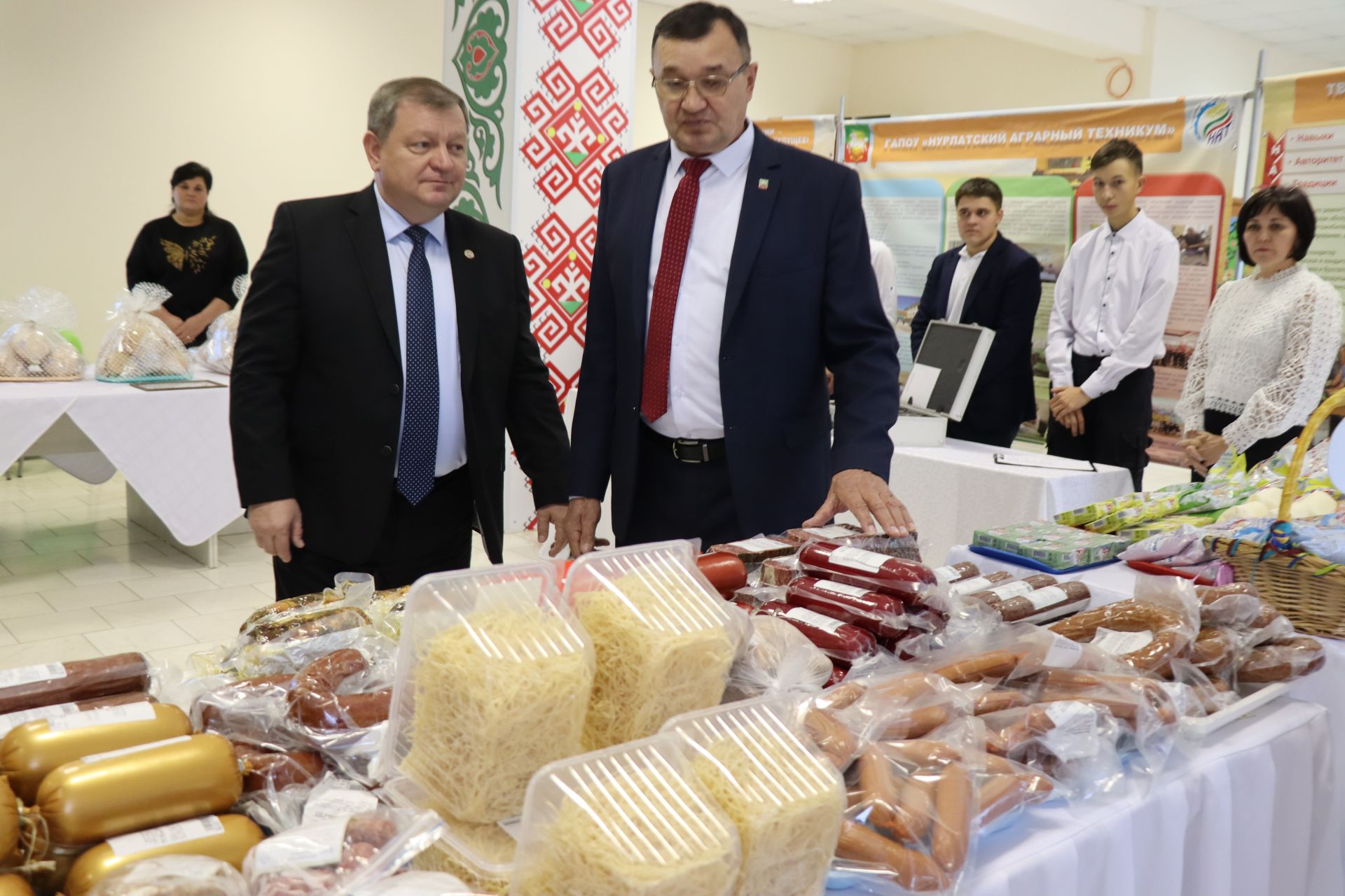 В Нурлатском районе чествовали передовиков сельского хозяйства и перерабатывающей промышленности