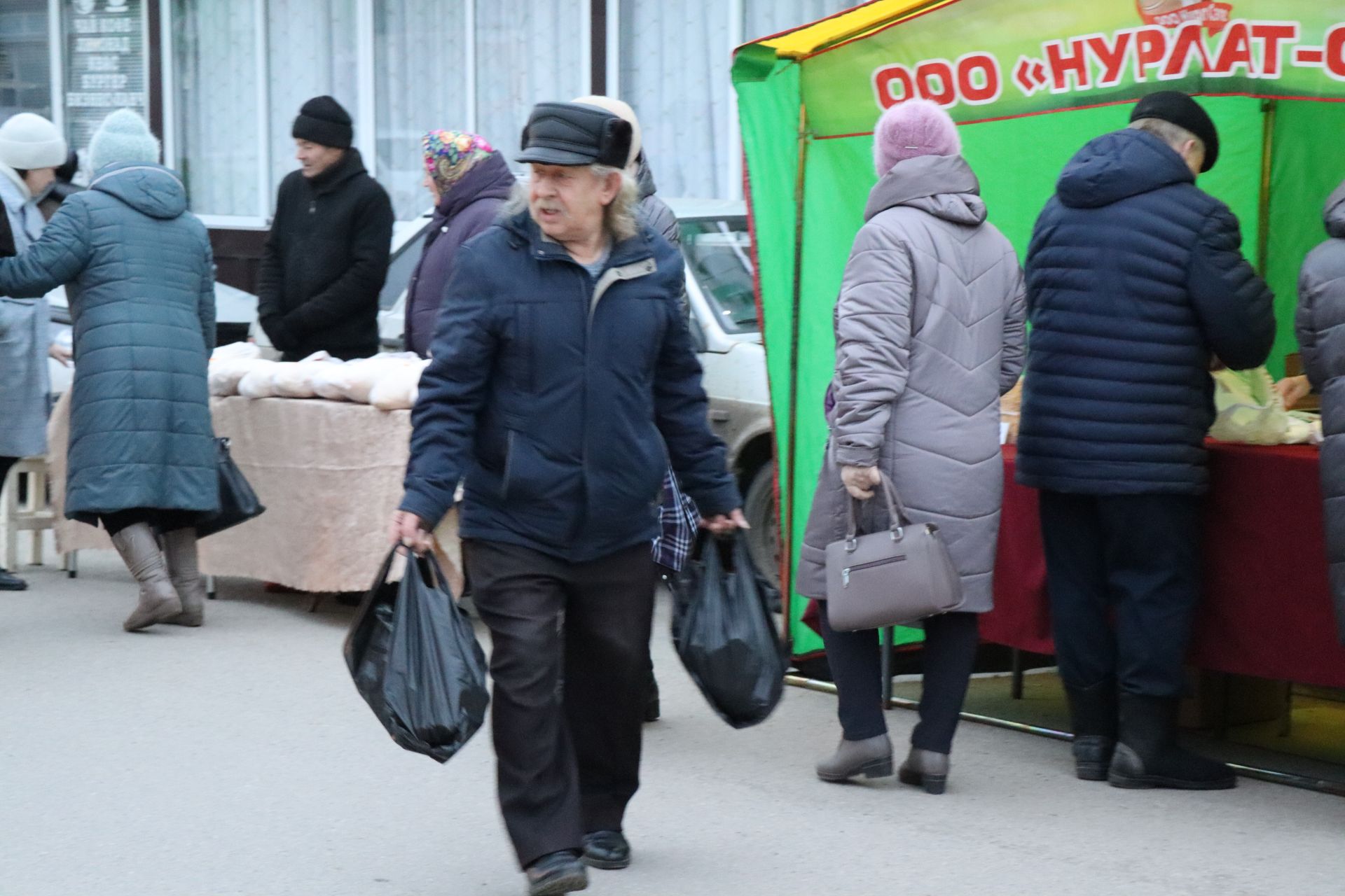 В Нурлате прошла сельскохозяйственная ярмарка