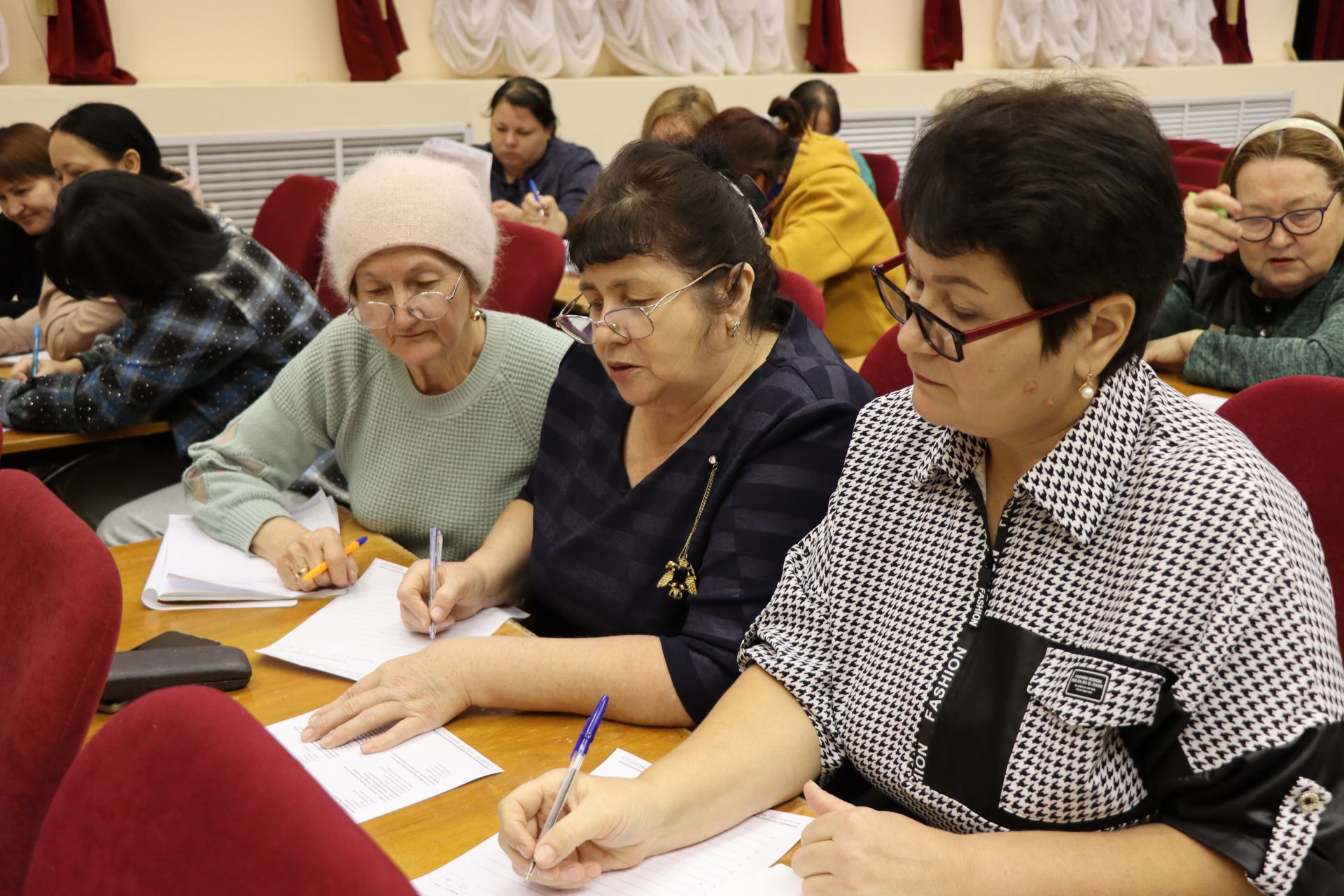 Нурлатцы писали «Большой этнографический диктант»