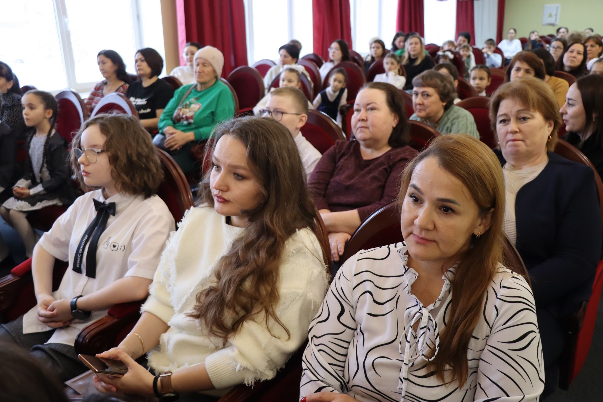 В Нурлате наградили победителей районного творческого фестиваля «Ветер судьбы»