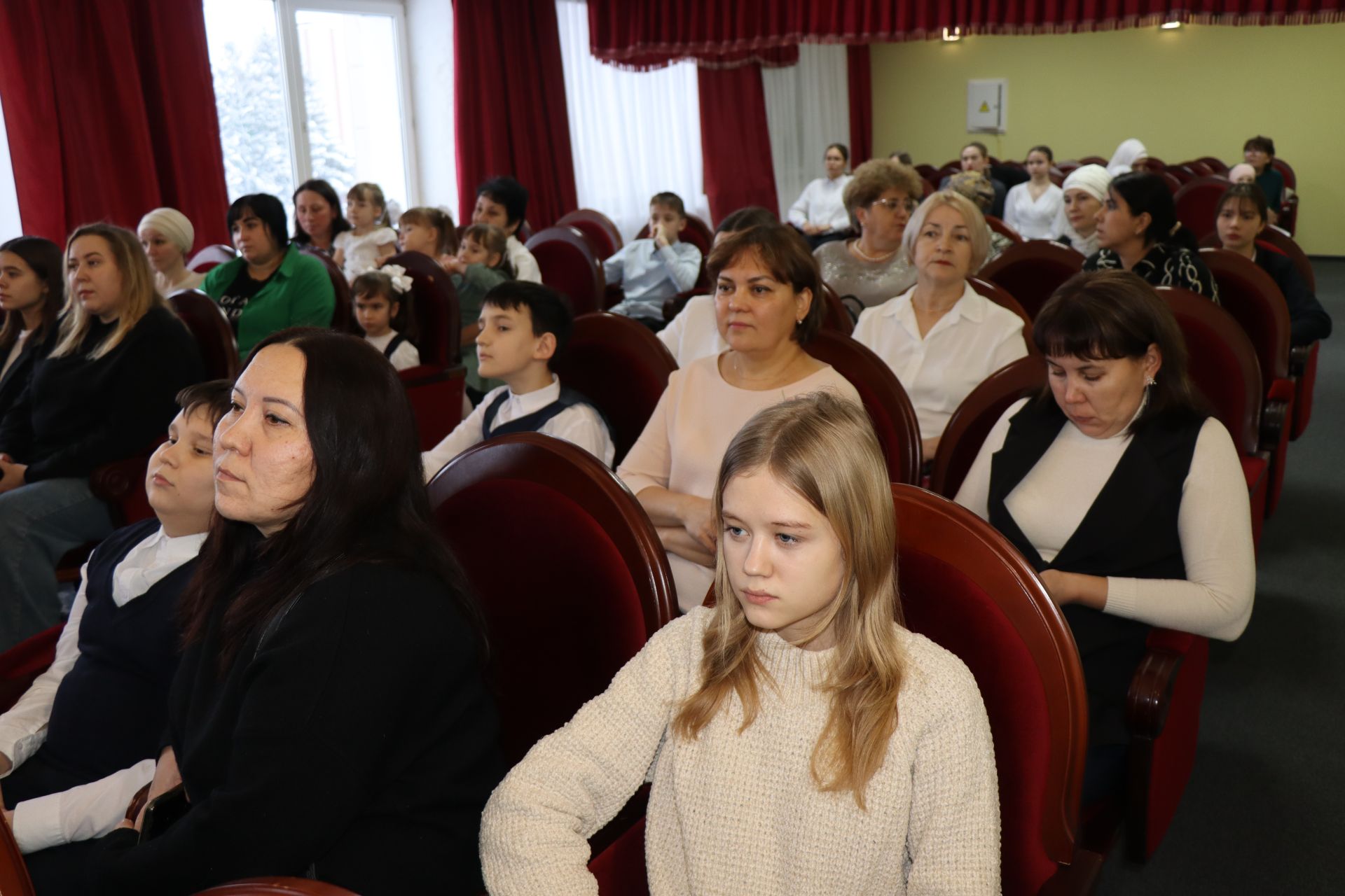 В Нурлате наградили победителей районного творческого фестиваля «Ветер судьбы»