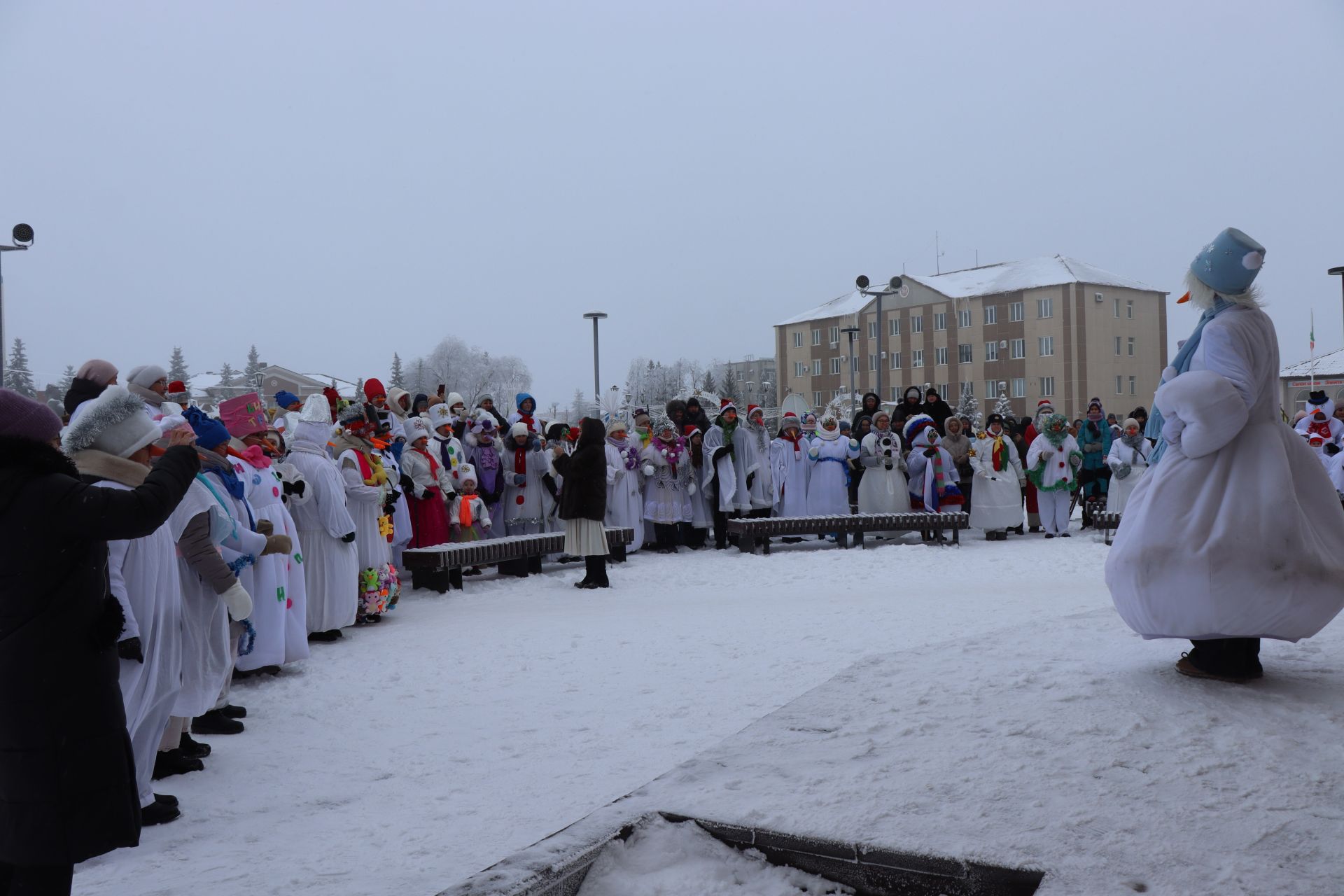 В Нурлате состоялся фестиваль креативных санок «СаниFest» (фоторепортаж)