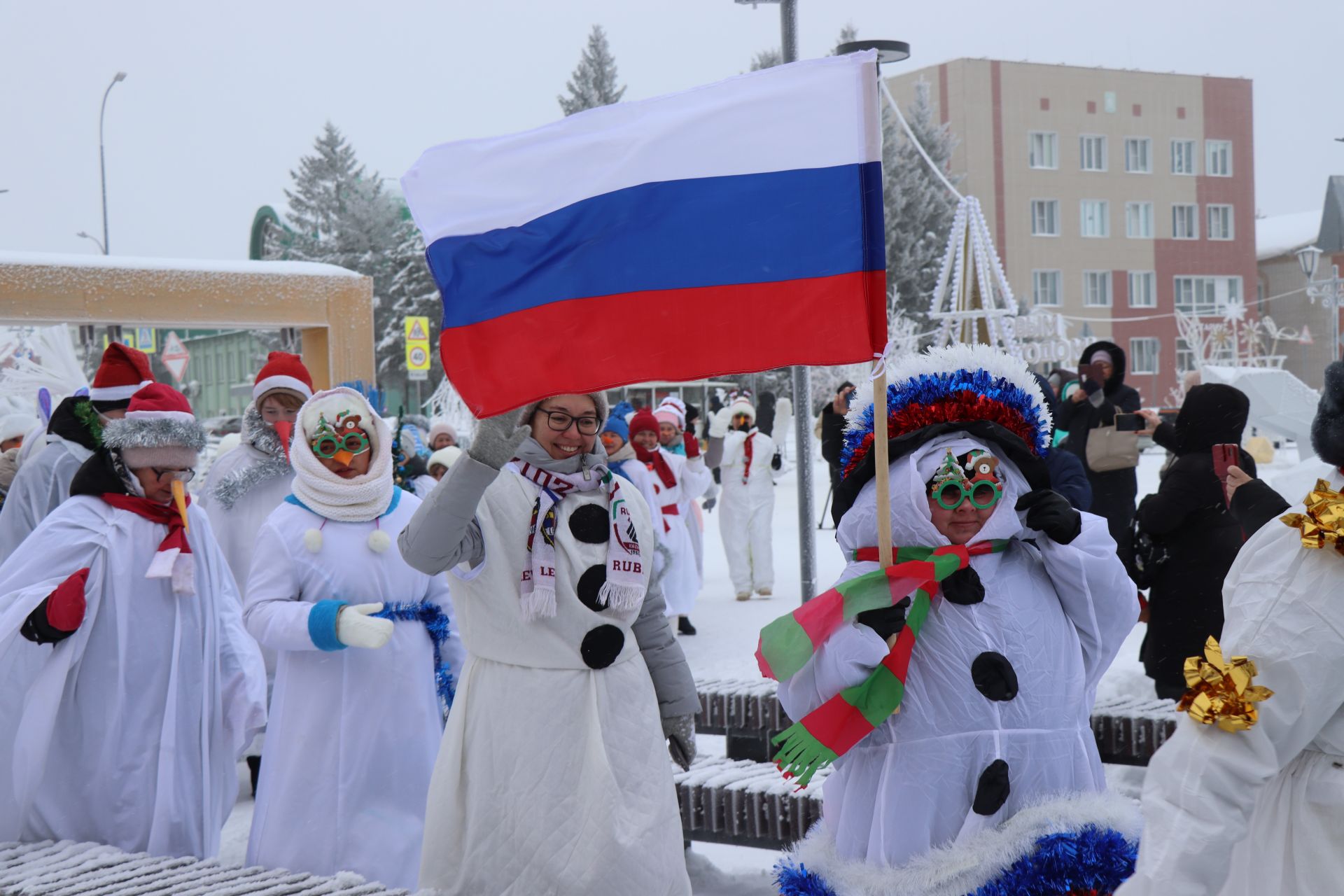 В Нурлате состоялся фестиваль креативных санок «СаниFest» (фоторепортаж)