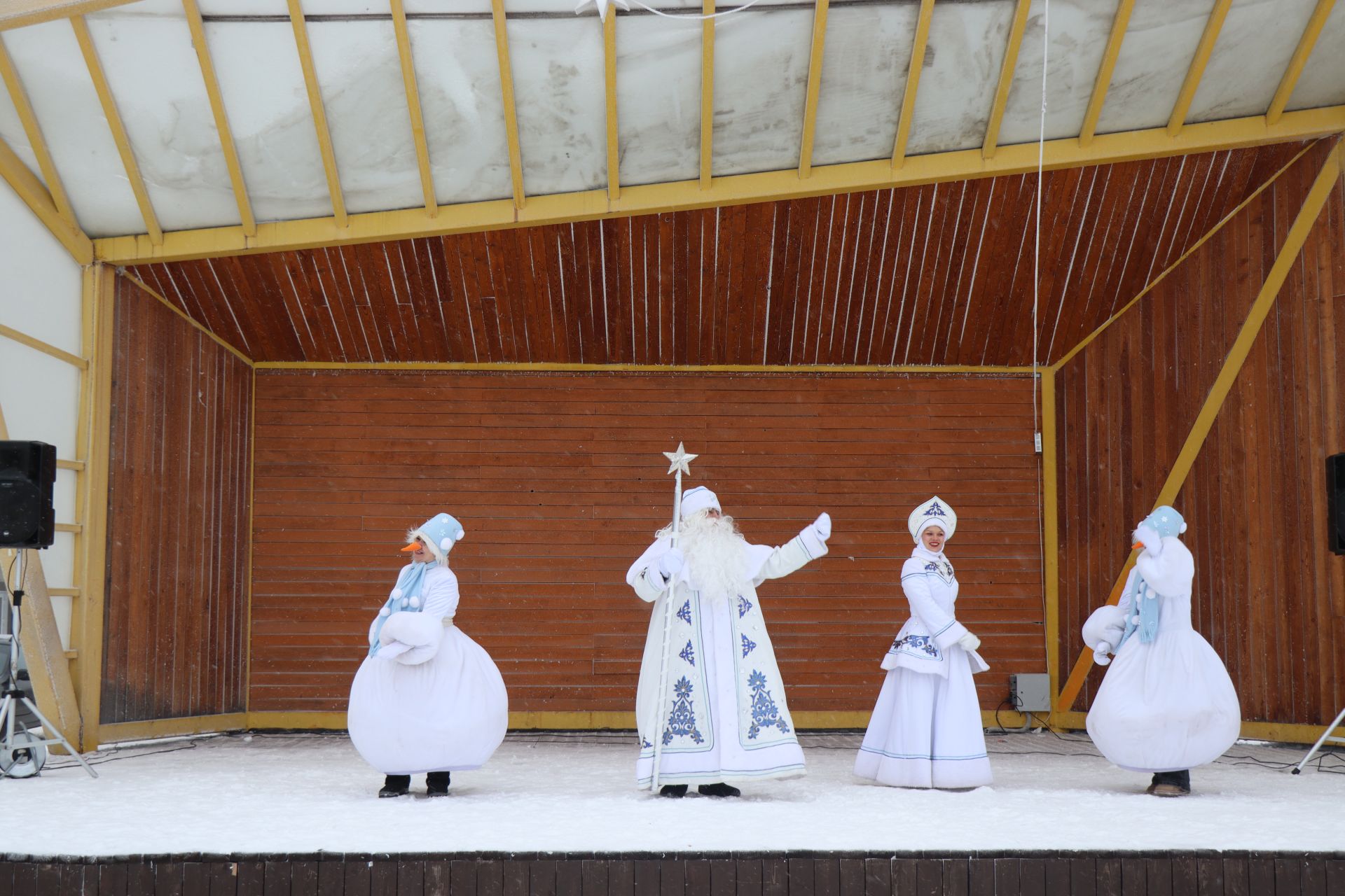 В Нурлате состоялся фестиваль креативных санок «СаниFest» (фоторепортаж)