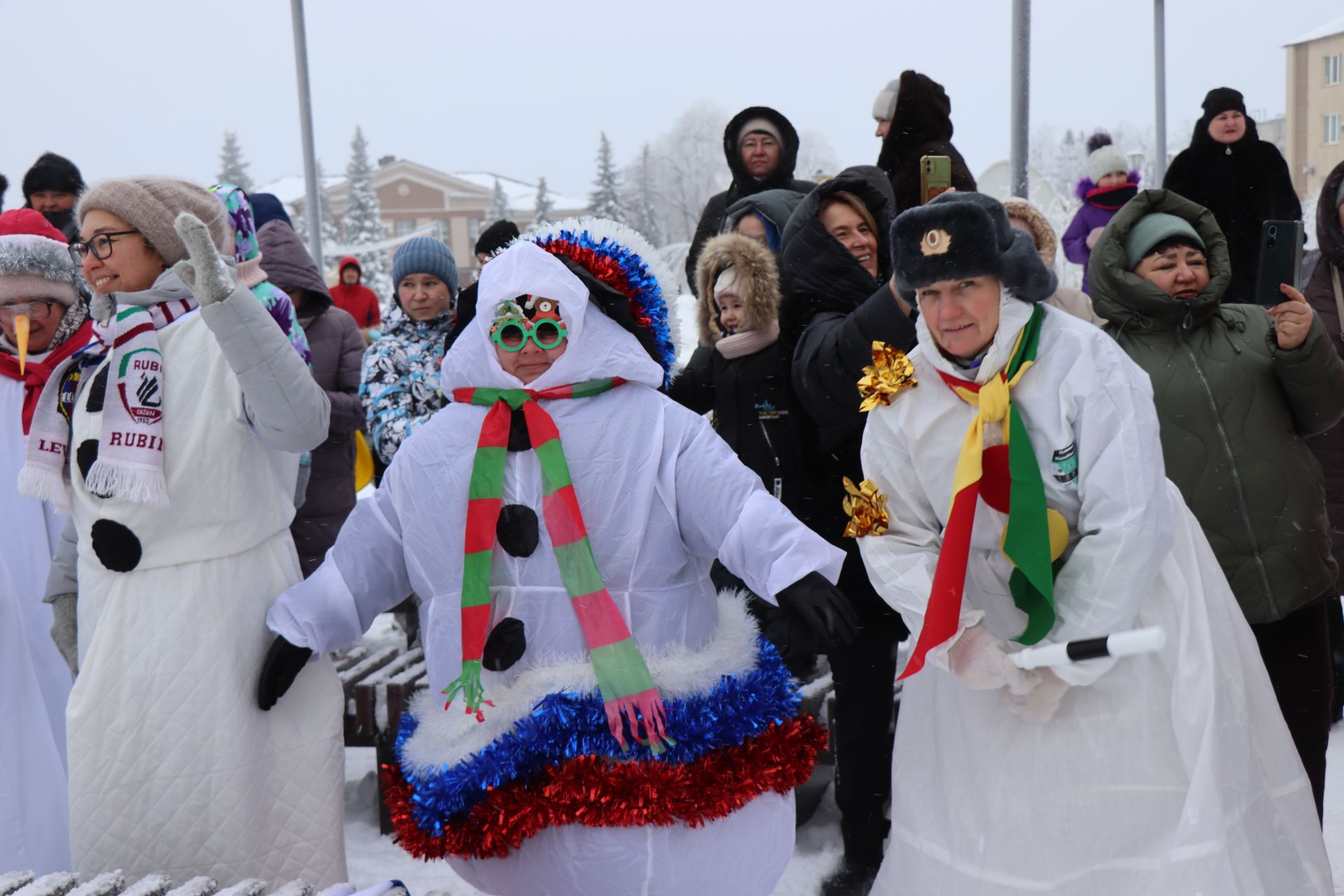 В Нурлате состоялся фестиваль креативных санок «СаниFest» (фоторепортаж)