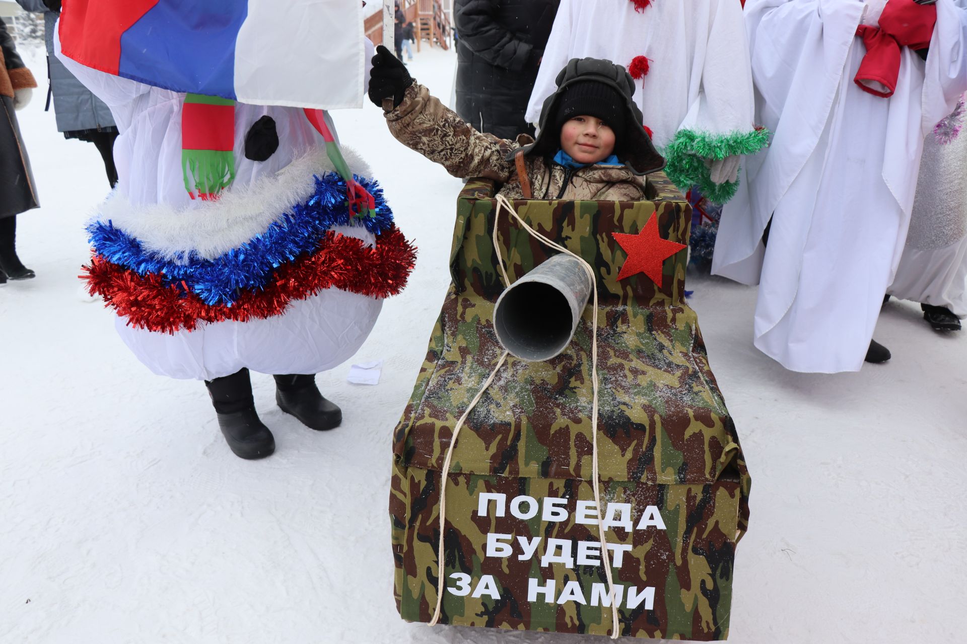 В Нурлате состоялся фестиваль креативных санок «СаниFest» (фоторепортаж)