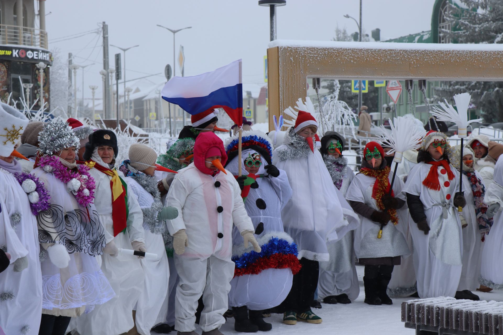 В Нурлате состоялся фестиваль креативных санок «СаниFest» (фоторепортаж)