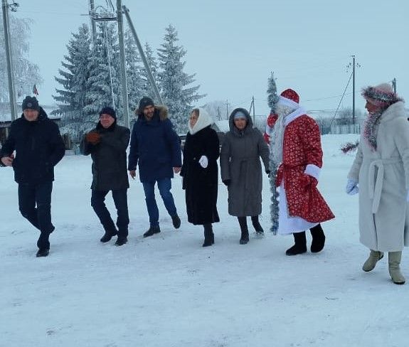 Республиканская комиссия оценила новогоднее оформление Нурлата