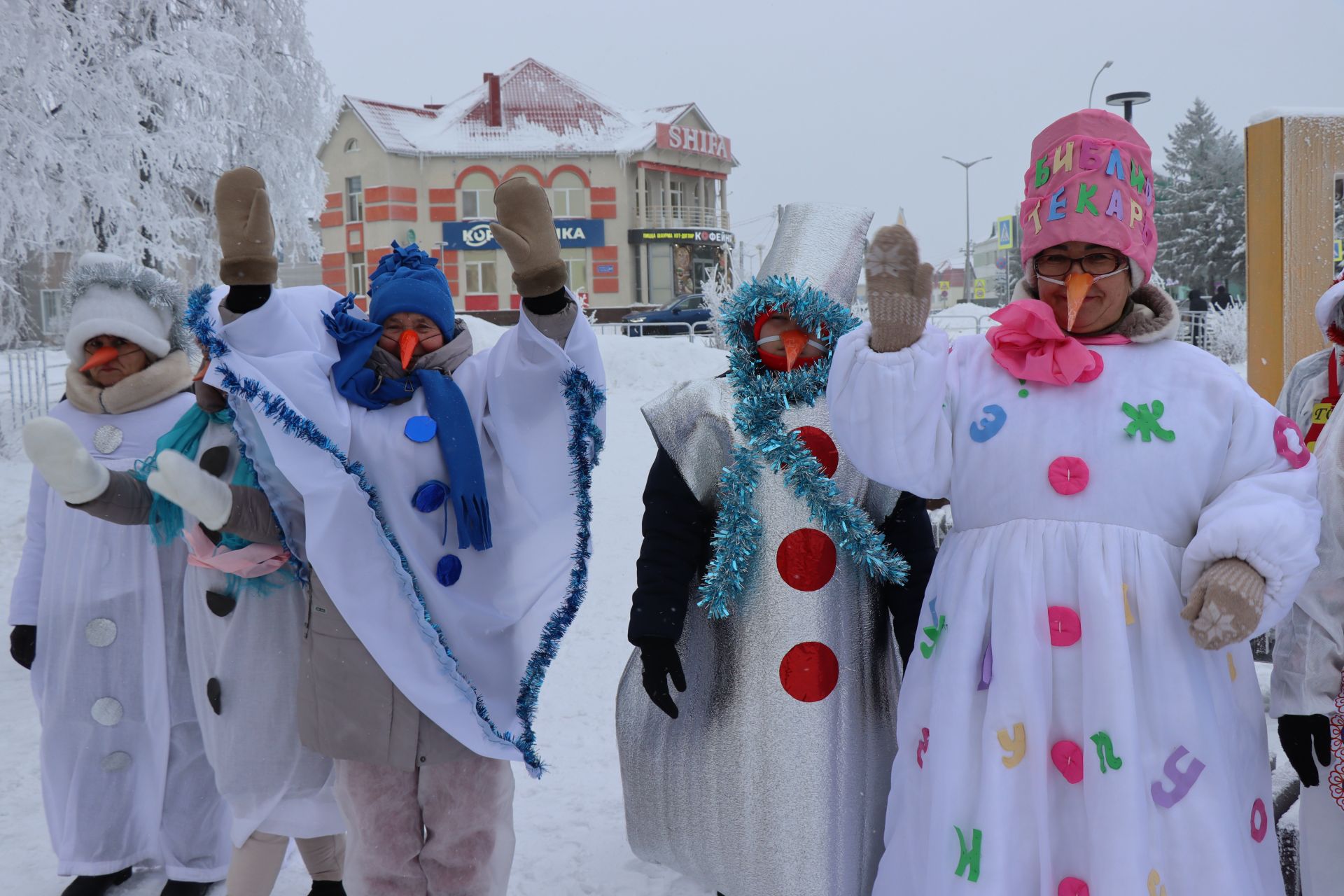 В Нурлате состоялся фестиваль креативных санок «СаниFest» (фоторепортаж)