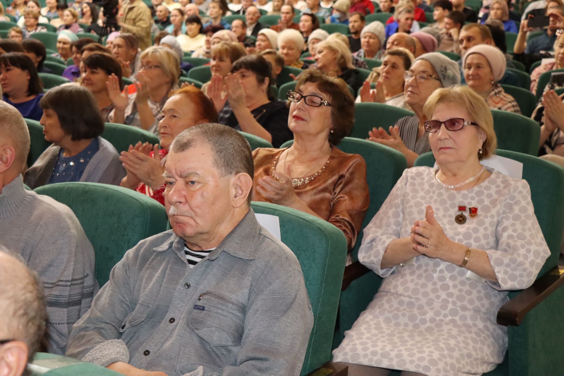 В Нурлате прошел праздничный концерт, посвященный Международному дню инвалидов