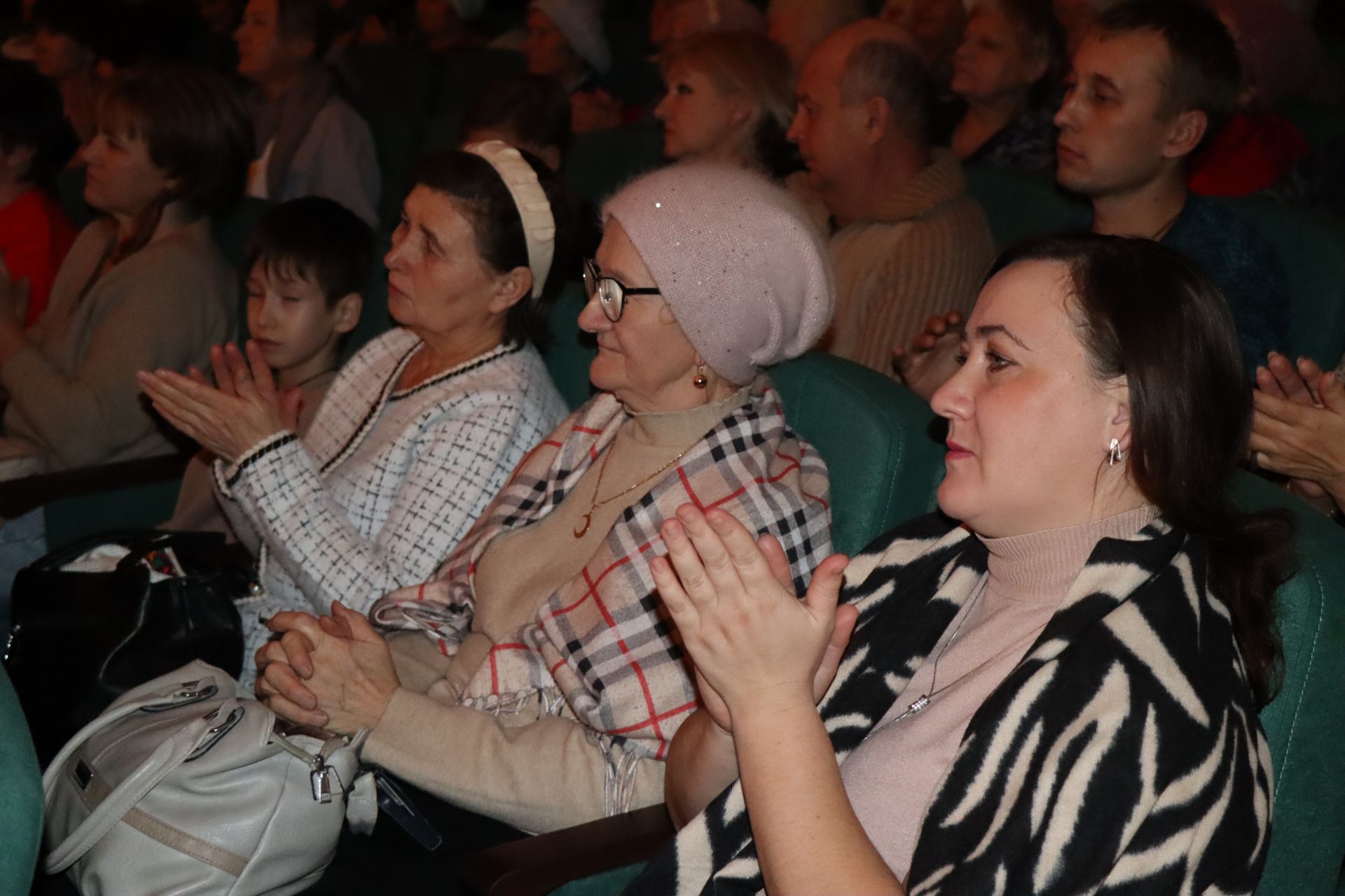 В Нурлате прошел праздничный концерт, посвященный Международному дню инвалидов