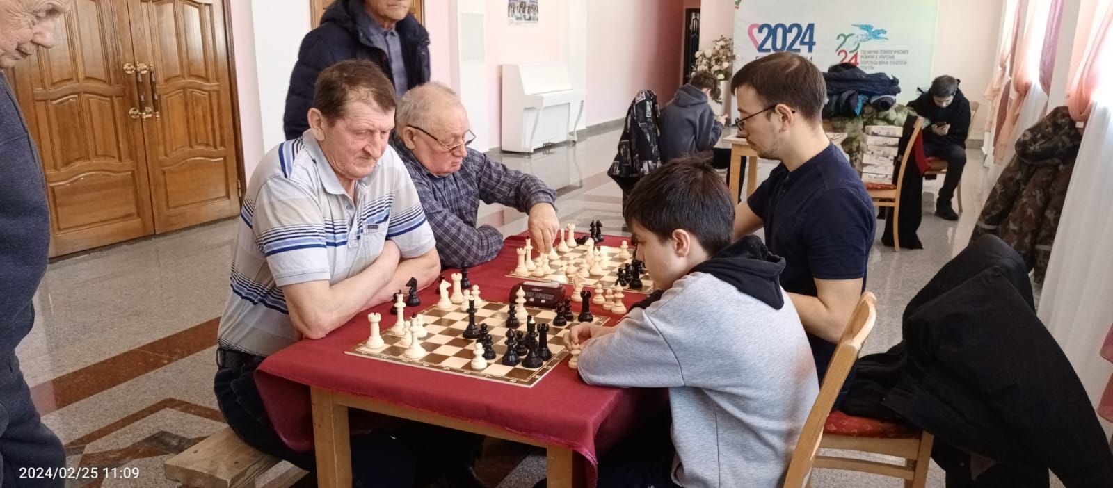С равным счетом завершились игры сборных команд шахматистов из Нурлата и Аксубаева