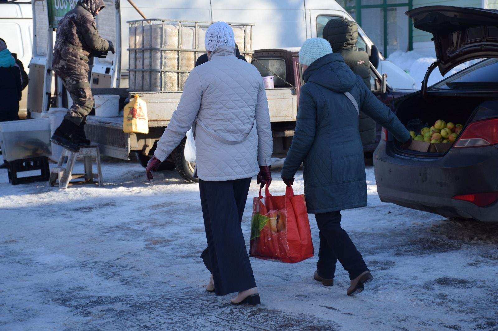 Первая весенняя ярмарка порадовала нурлатцев