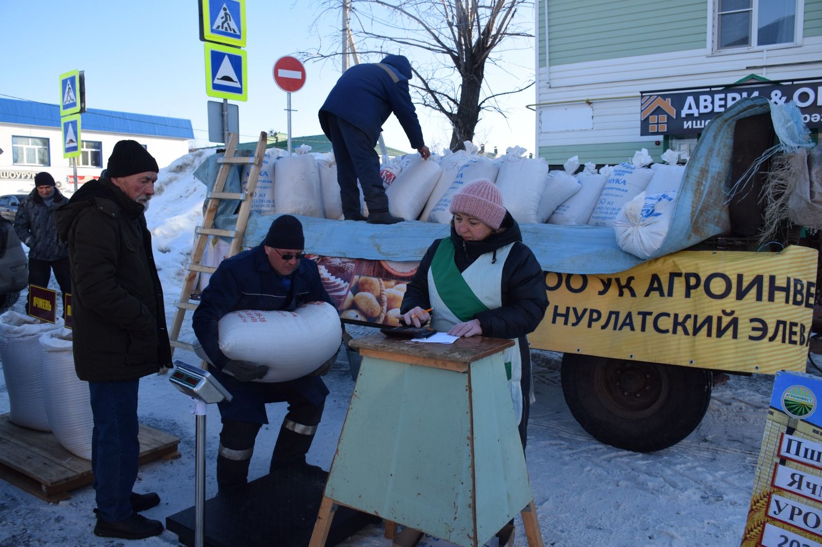 Первая весенняя ярмарка порадовала нурлатцев