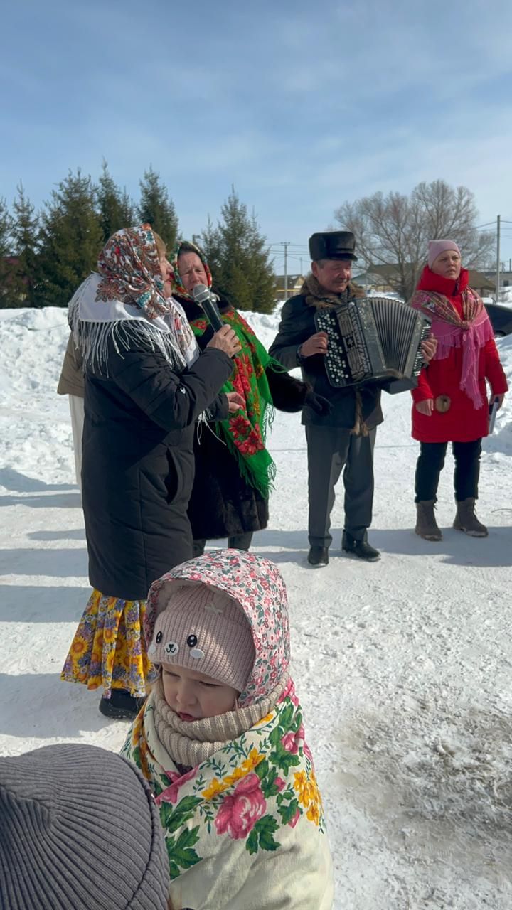 В Андреевке в дни выборов организовали увлекательные мероприятия для сельчан