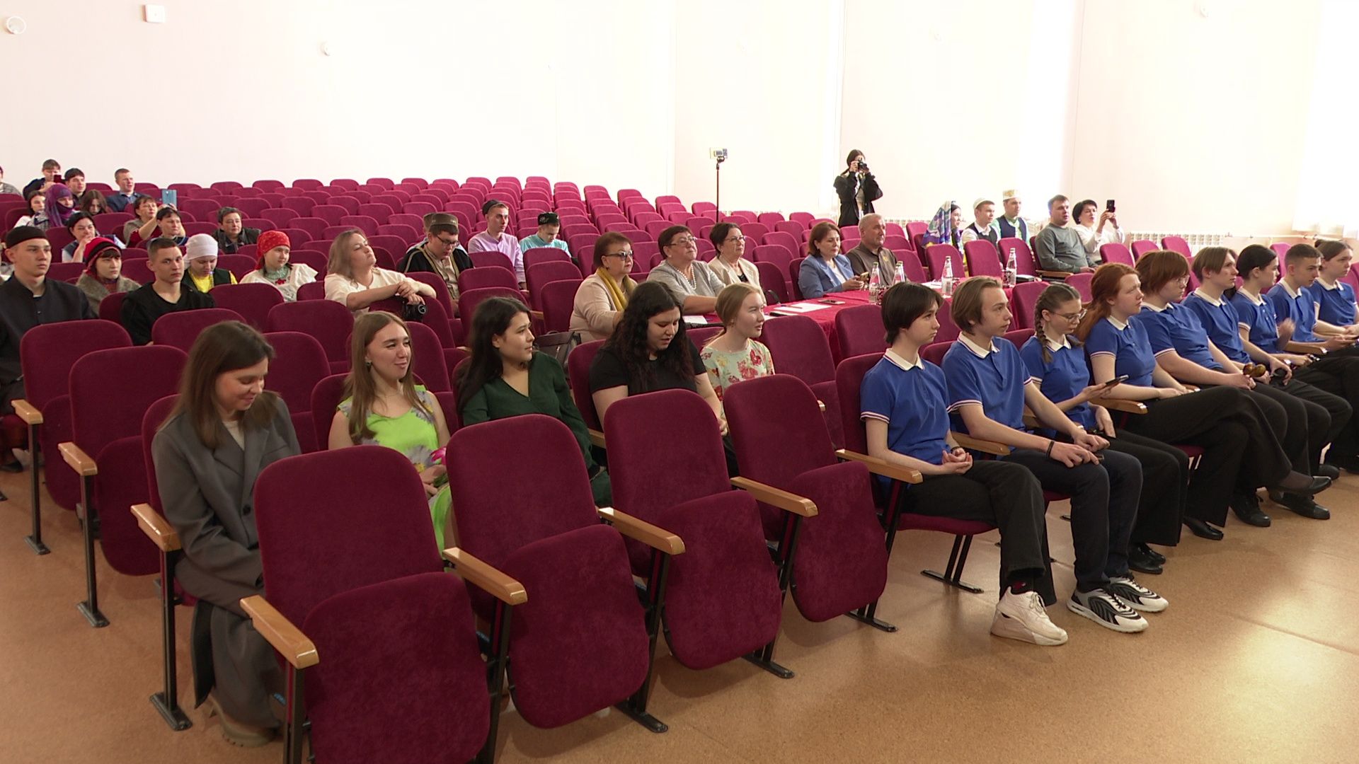 В Нурлате, на родине основателя татарского театра Габдуллы Кариева, прошел творческий конкурс