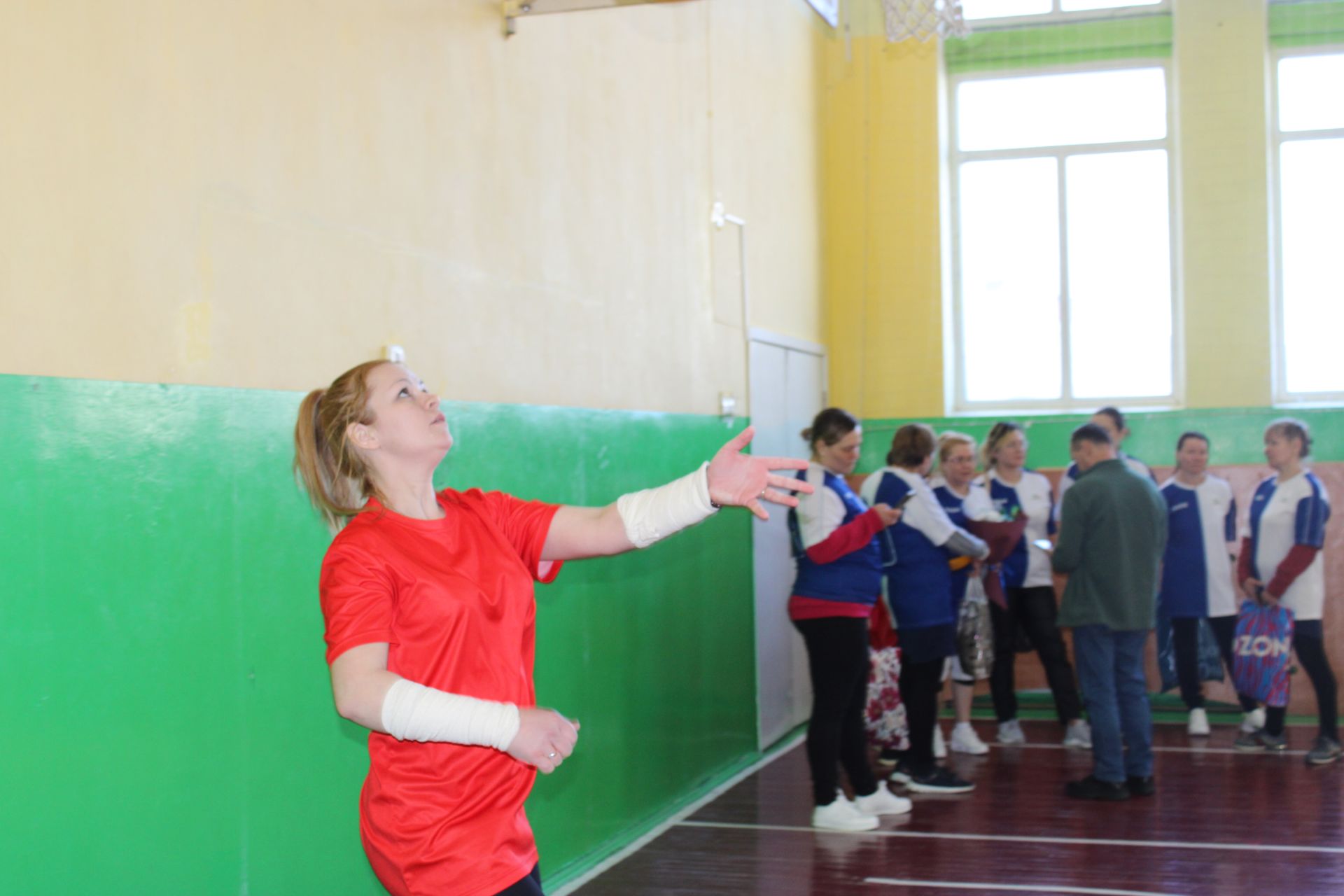 В Нурлате впервые прошел турнир по волейболу среди сборных команд матерей