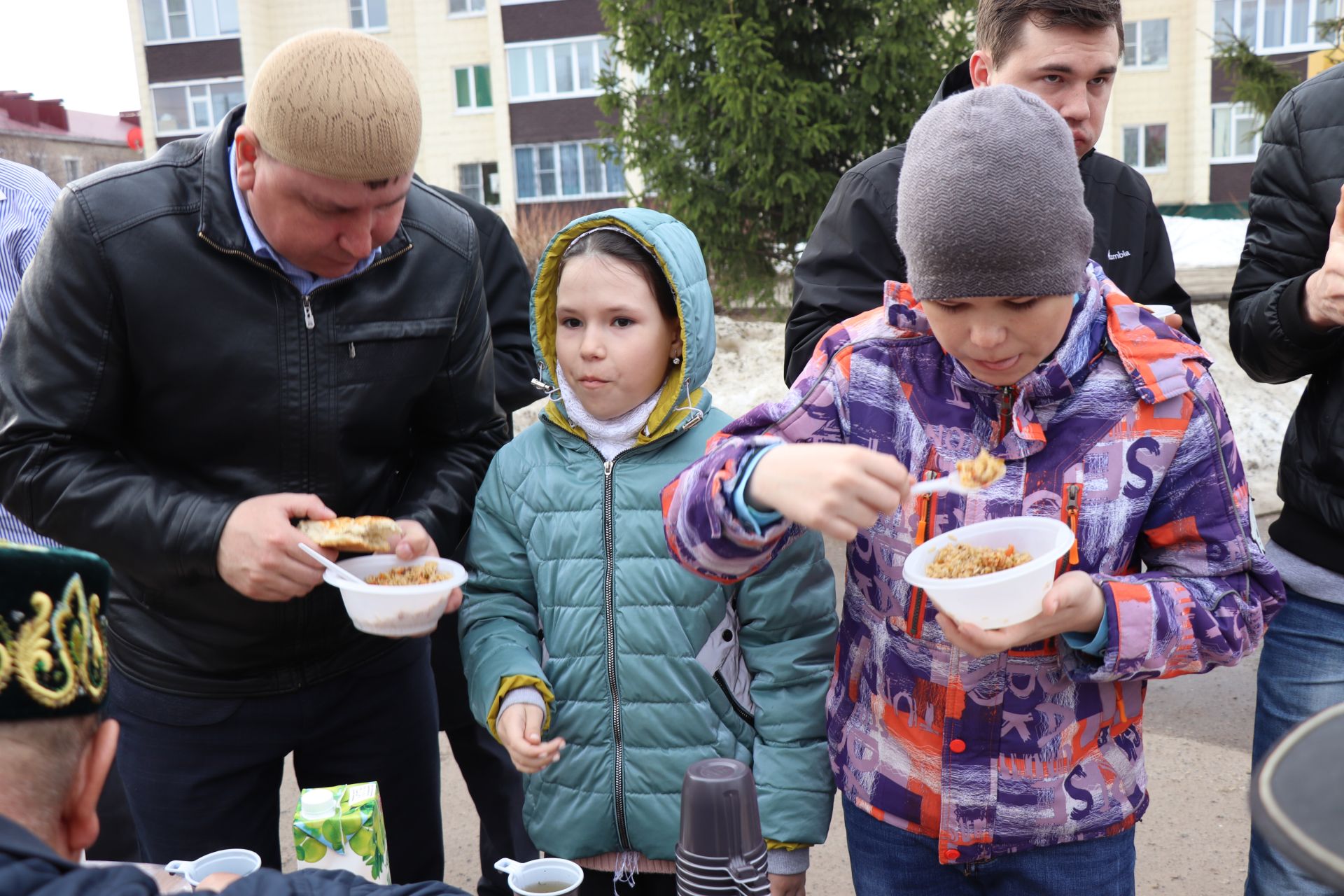 В мечетях Нурлатского района прошло праздничное богослужение