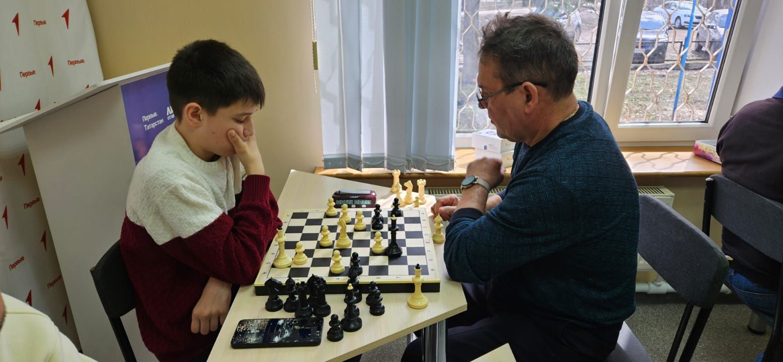 Нурлатские шахматисты и шашисты померились силами с соседями из Аксубаевского района