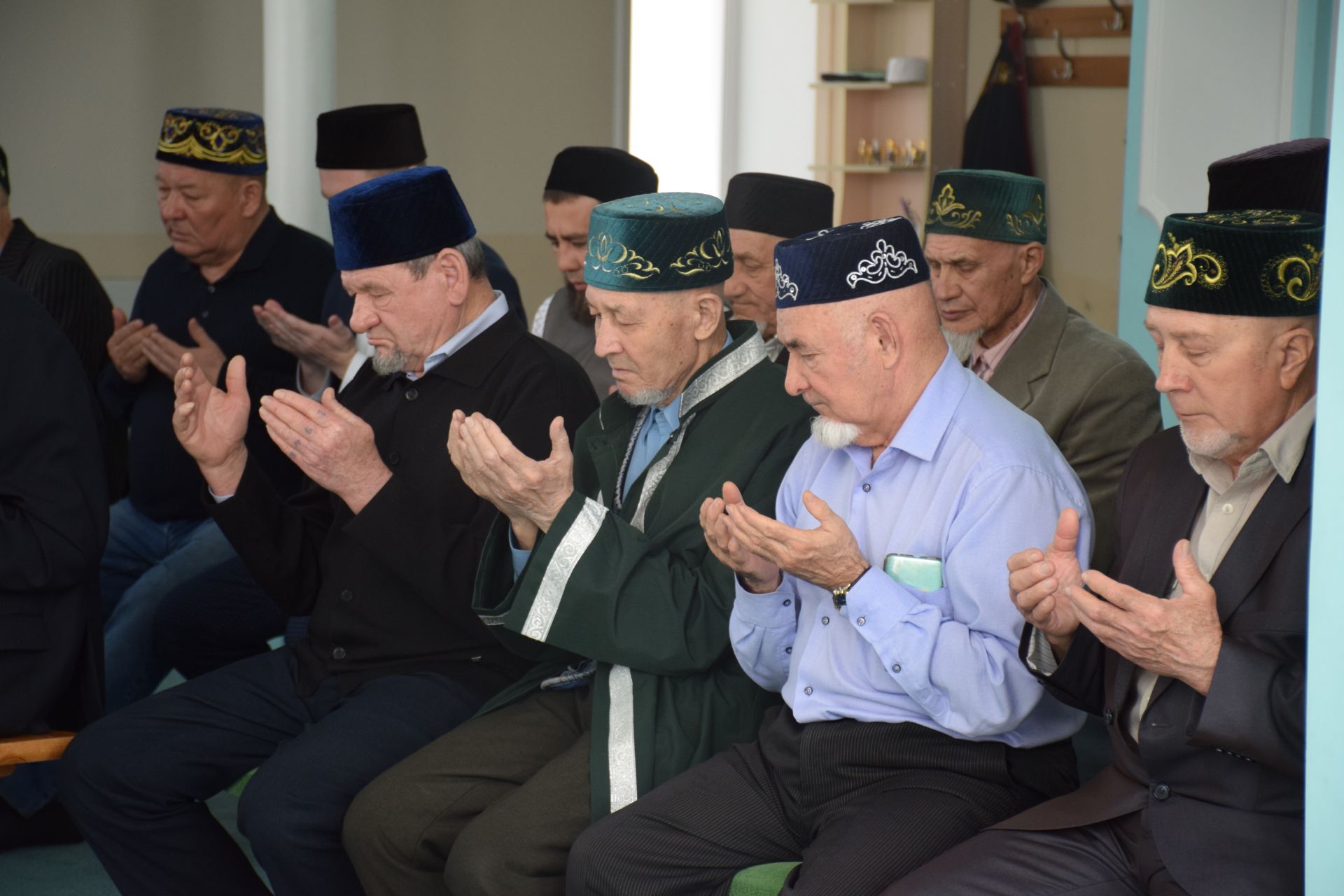 В двух мечетях Нурлата официально назначили имам-хатыйбов