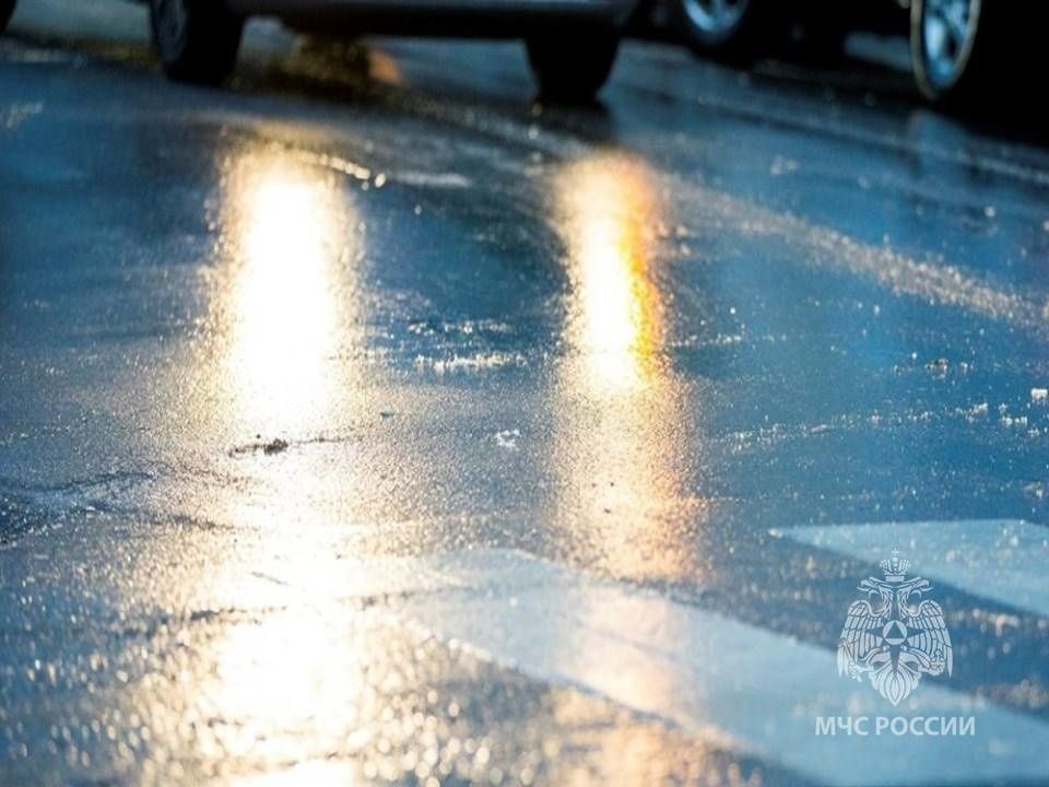 В ближайшие сутки на дорогах в Татарстане  возможно образование гололедицы