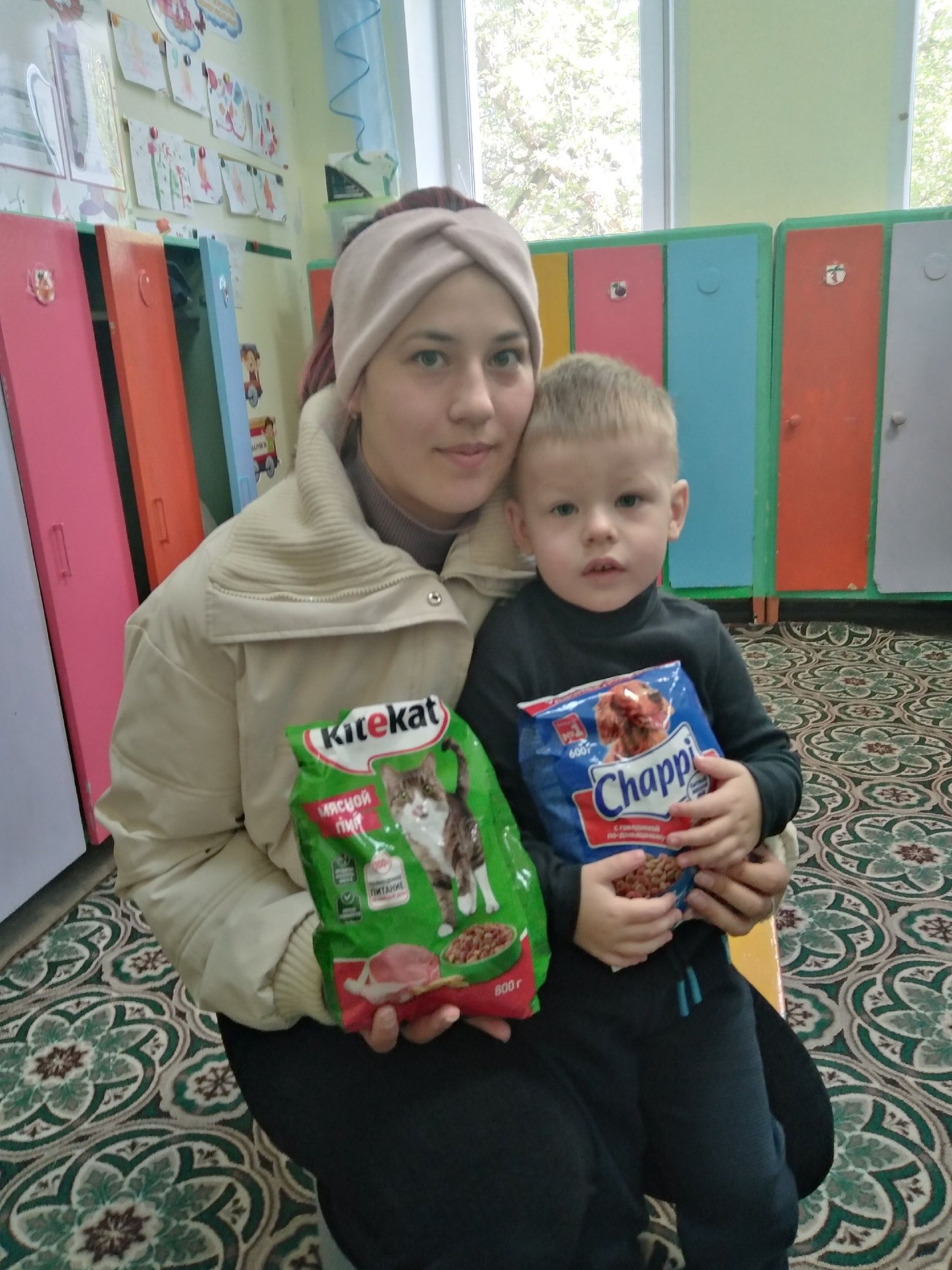 Нурлатские дошкольники заботятся о бездомных животных