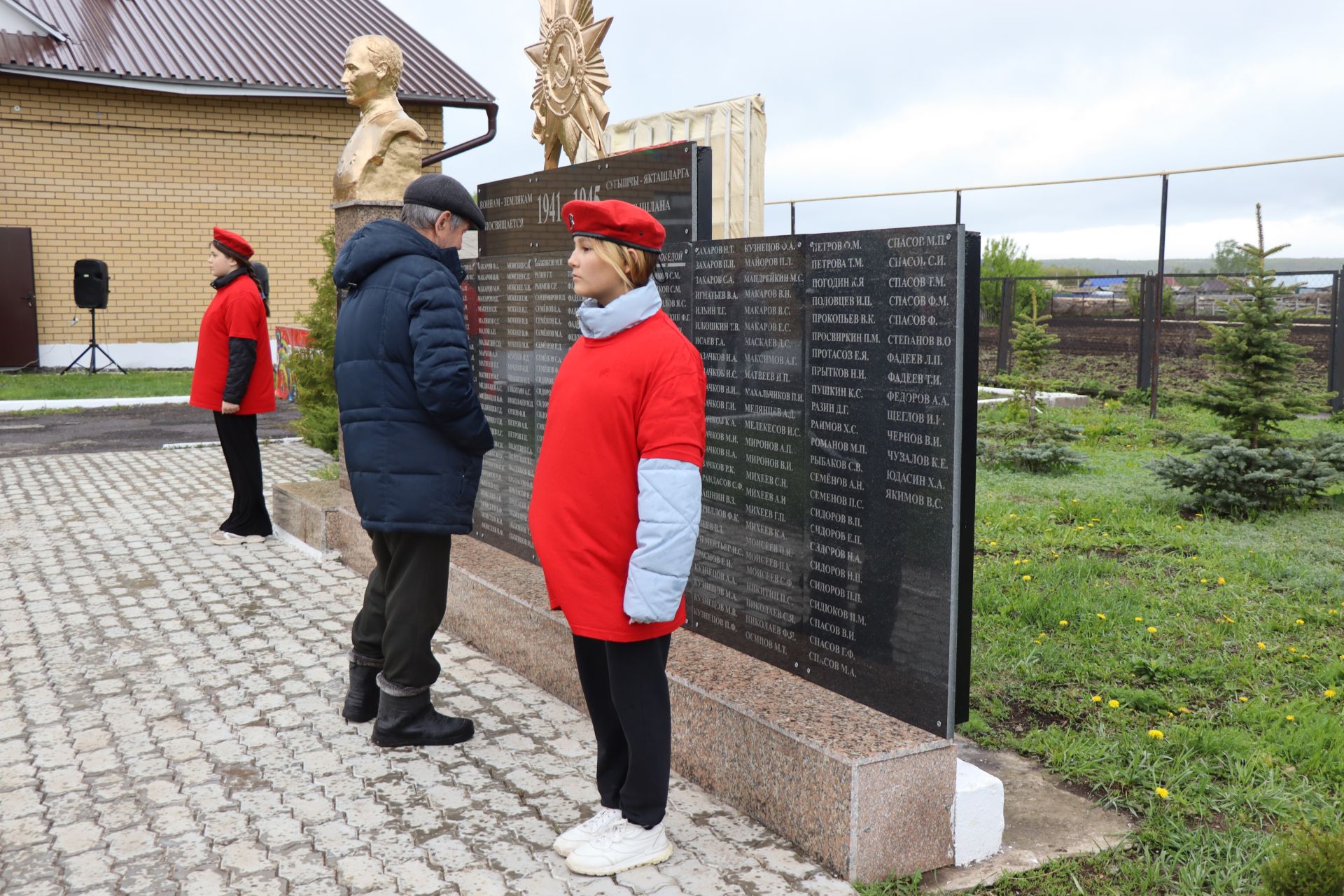 Нурлатцы вышли на традиционный пробег памяти Героя Советского Союза