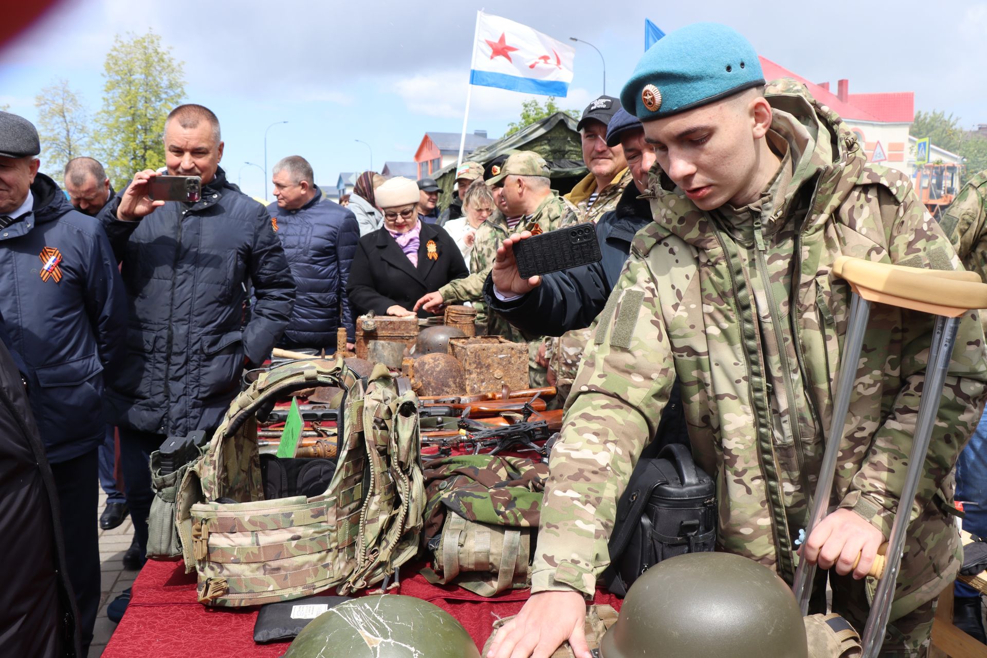 Глава Нурлатского района Дамир Ишкинеев в День Победы встретился с бойцами СВО