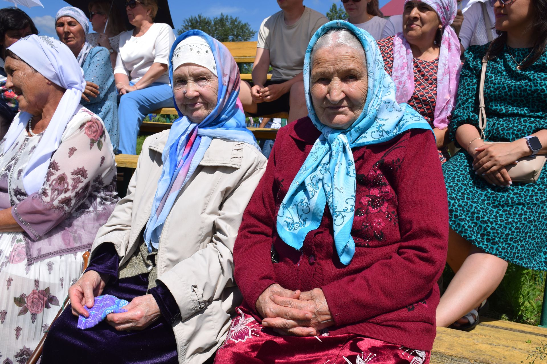 94-летняя Ркия Минвалиева приняла участие в состязаниях на празднике Сабантуй в деревне Бикулово