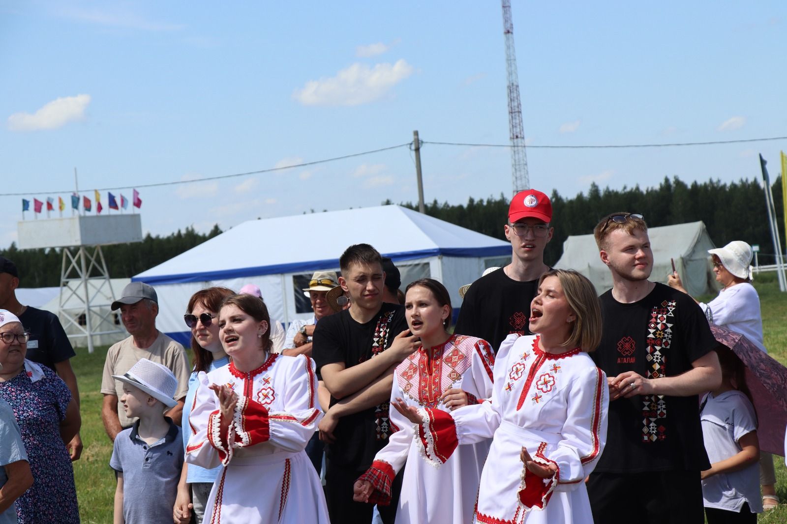 Уяв в Нурлате прошел широко и красочно (фоторепортаж)