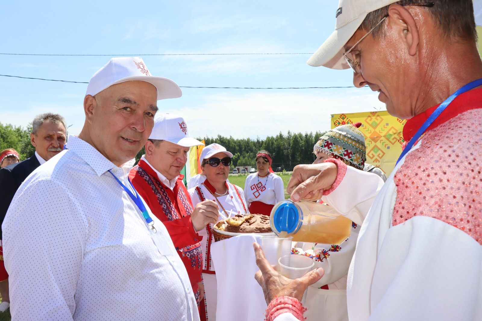 Уяв в Нурлате прошел широко и красочно (фоторепортаж)