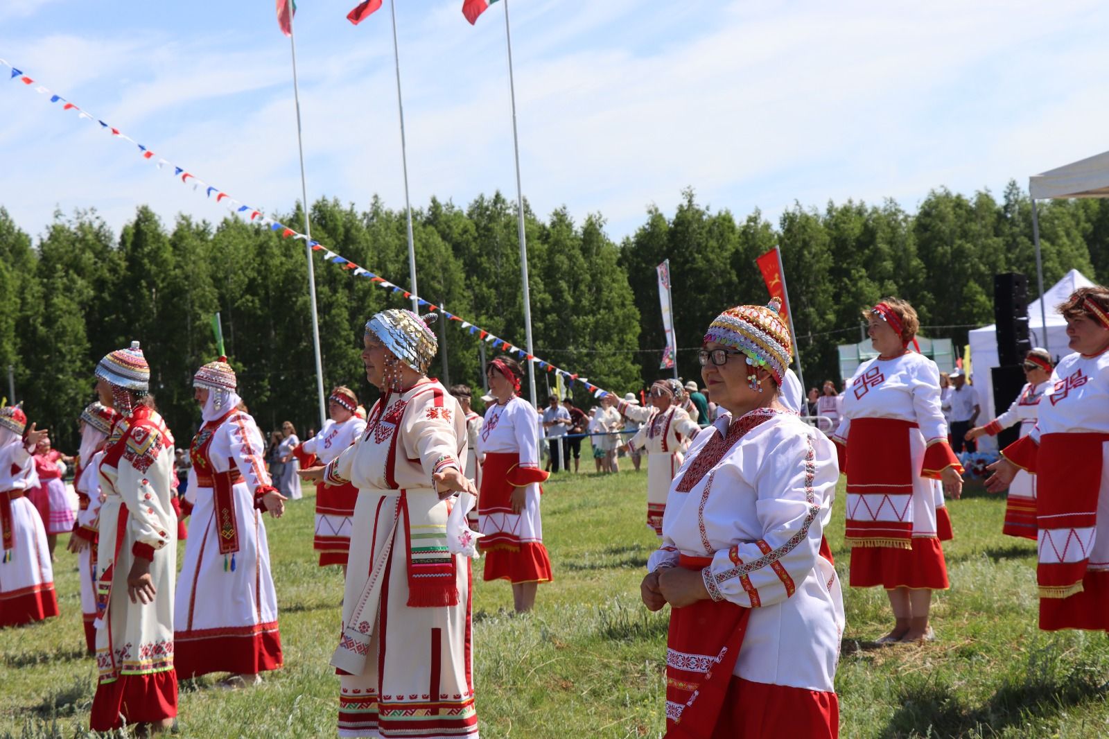 Уяв в Нурлате прошел широко и красочно (фоторепортаж)