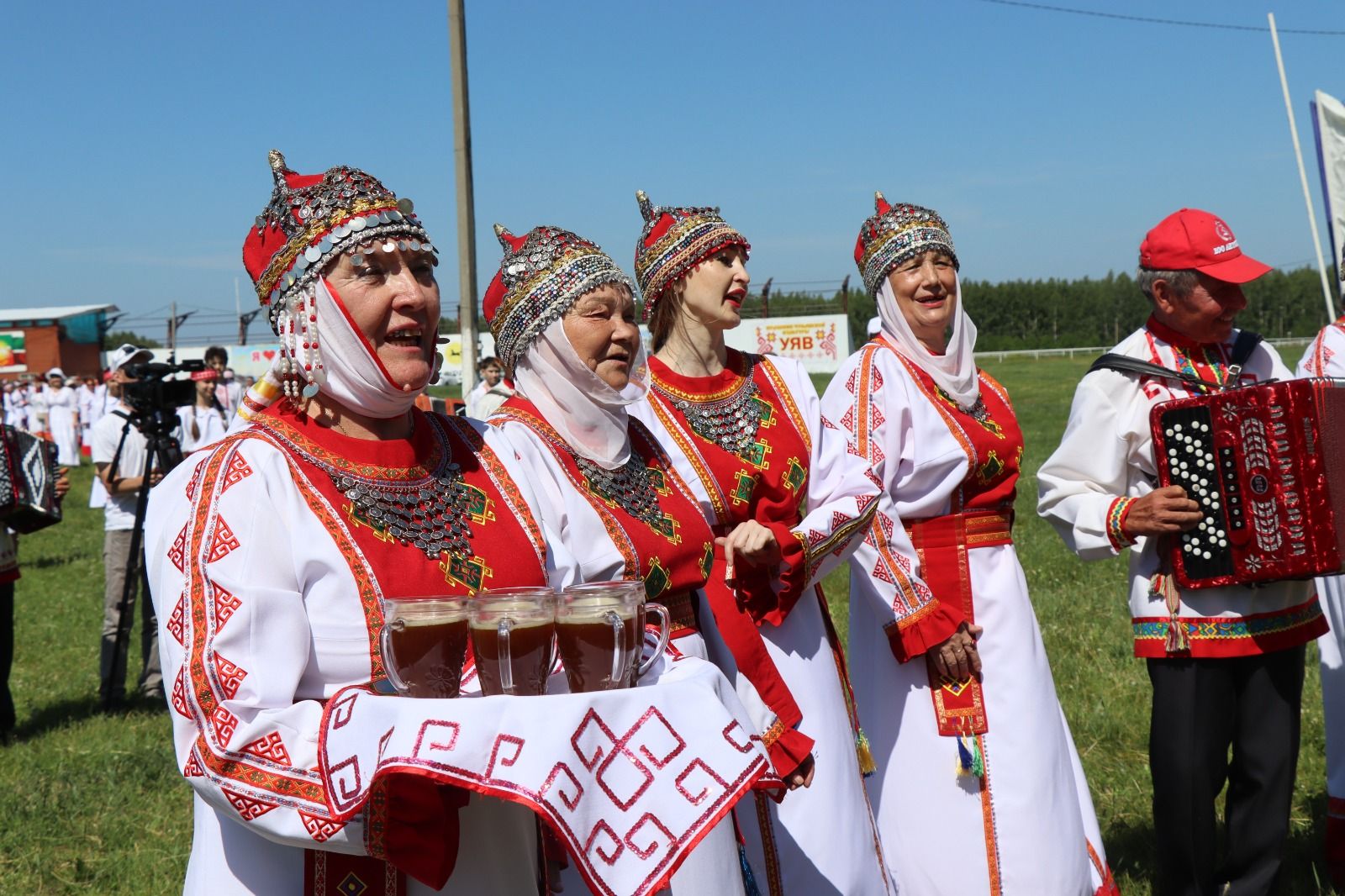 Уяв в Нурлате прошел широко и красочно (фоторепортаж)