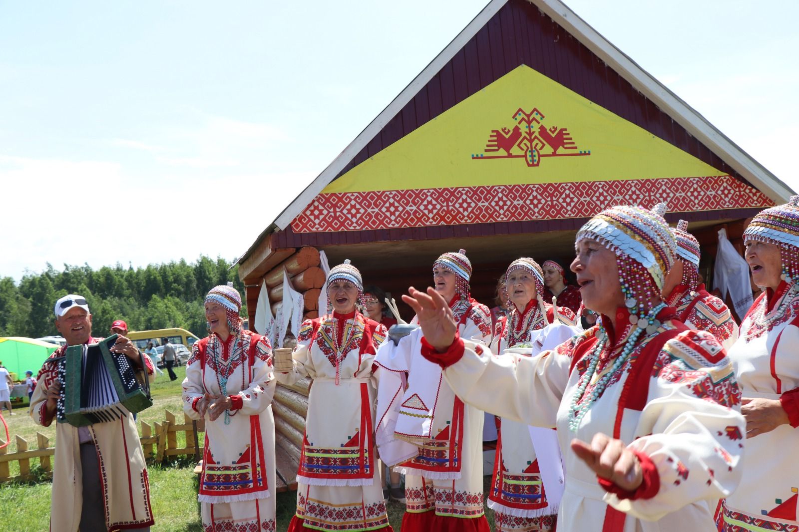 Уяв в Нурлате прошел широко и красочно (фоторепортаж)