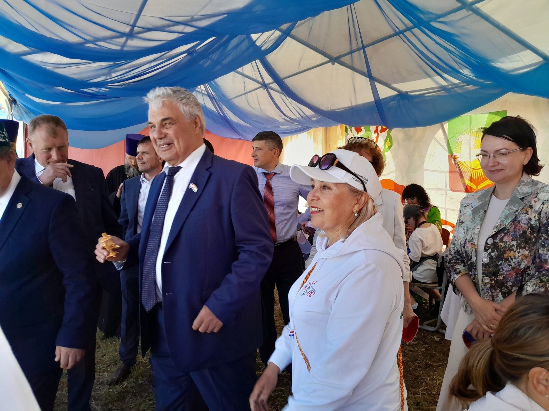 На Сабантуе в Мордовии почетные гости посетили павильон Нурлатского района