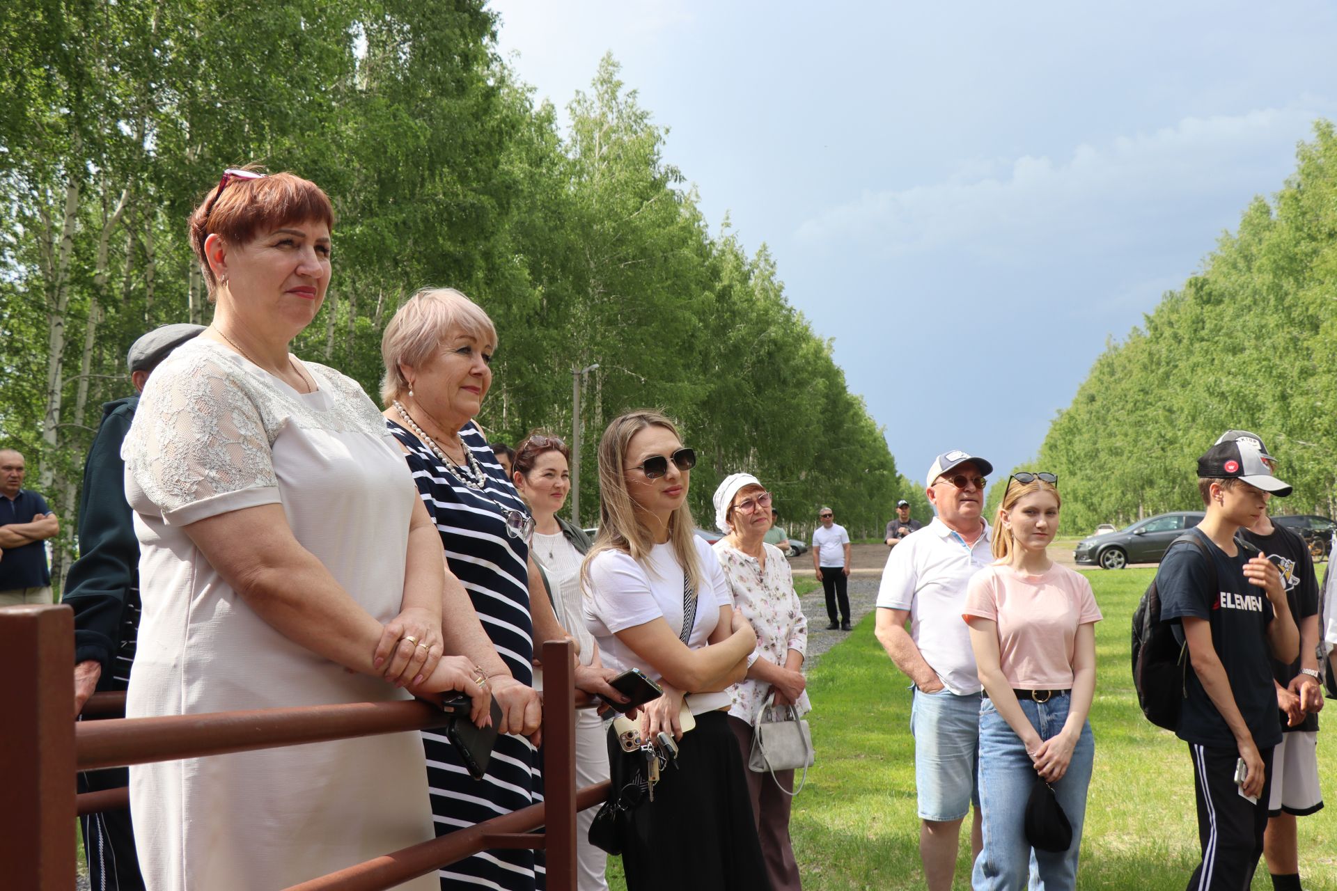 В Нурлате прошла автограф-сессия с Искандером Мулюковым