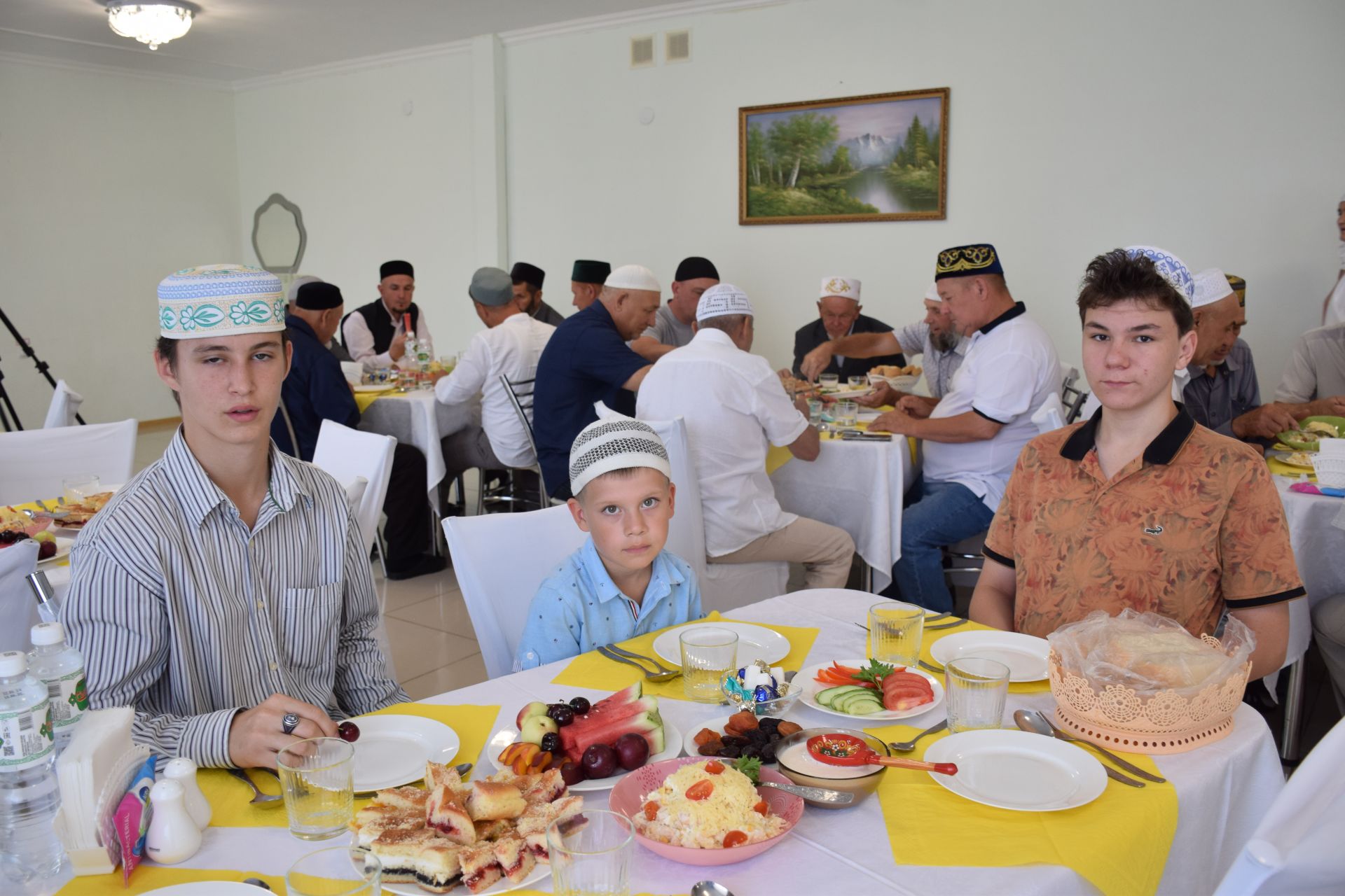 В Нурлате состоялась встреча с паломниками, вернувшимися с хаджа (фоторепортаж)